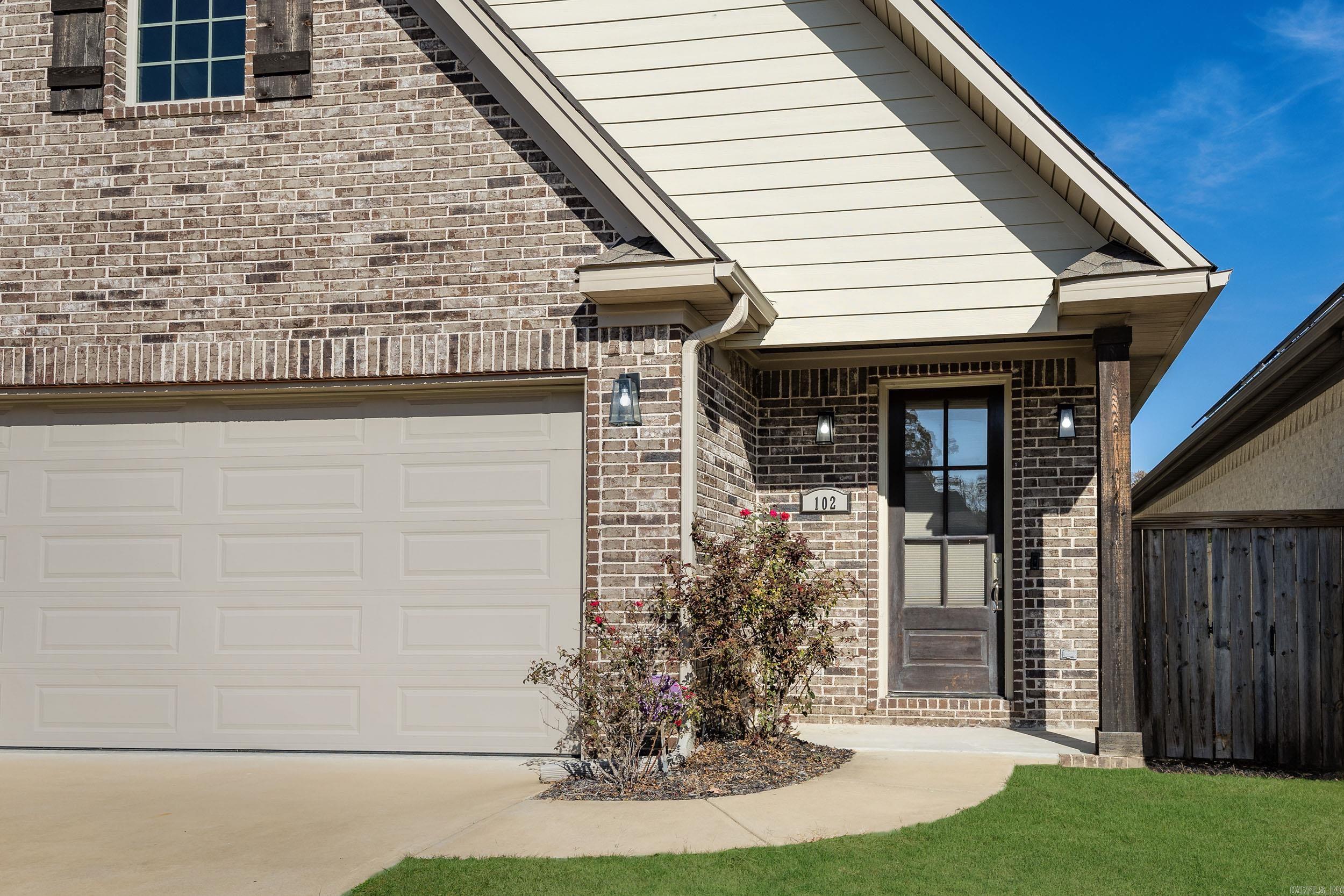 LaMarche Place Villas - Residential