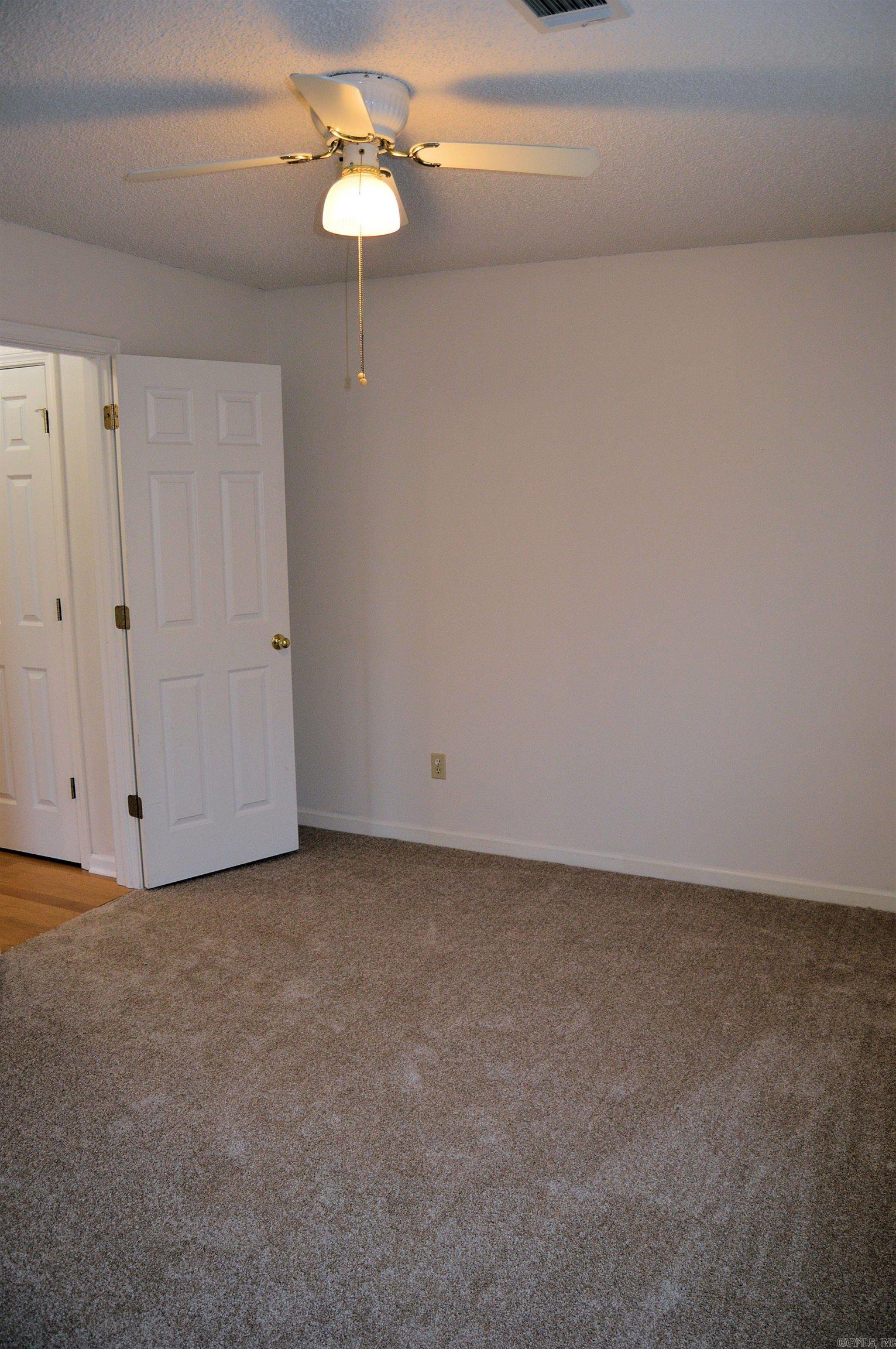 WASHINGTON RIDGE - Residential