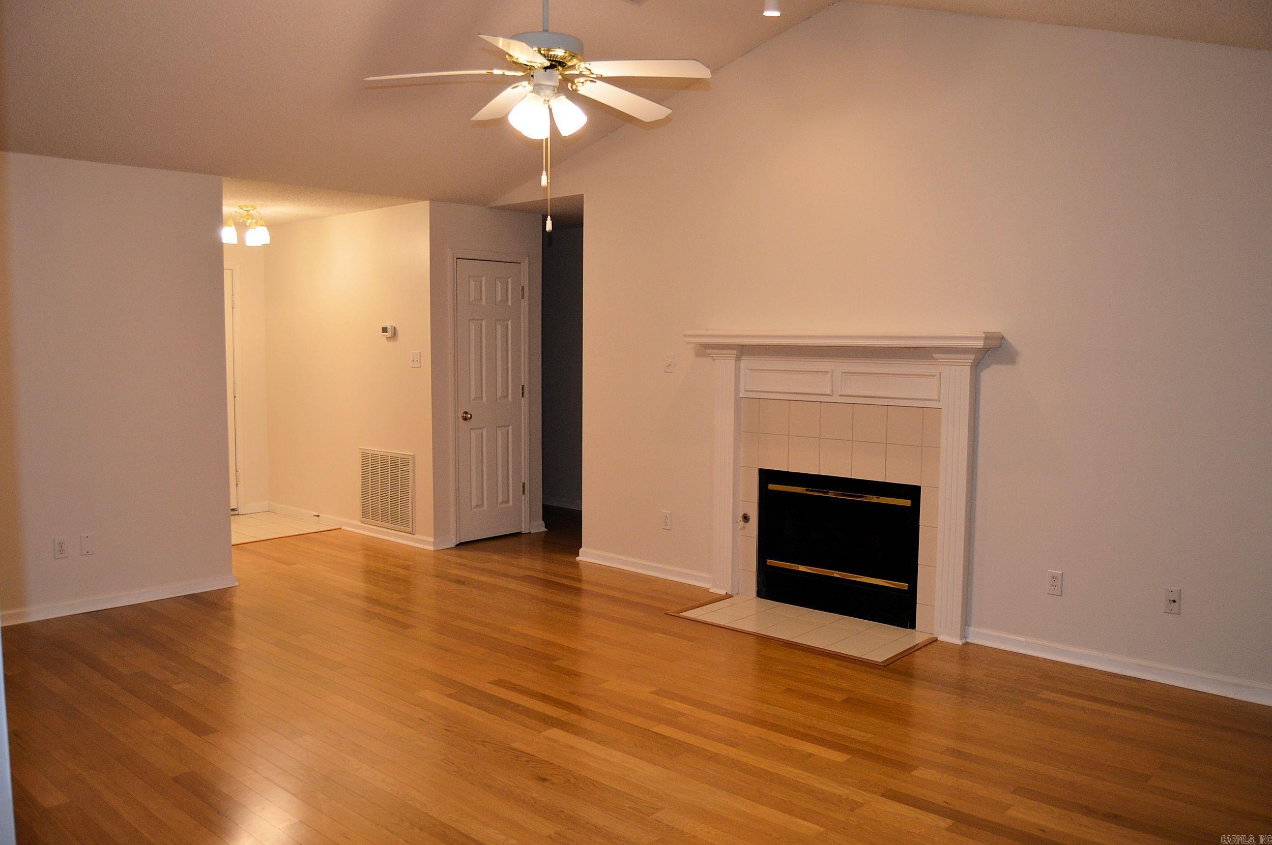 WASHINGTON RIDGE - Residential