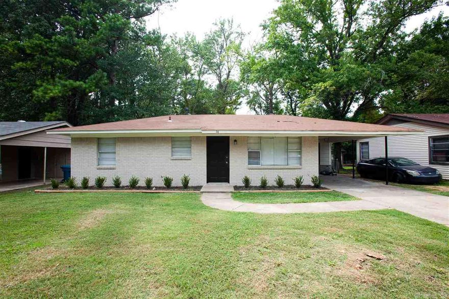 Completely newly Renovated 3bd/1Ba home in Southwest Little Rock . Brand new kitchen appliances , new flooring , and new paint !  Fenced in backyard with storage room ! This house is move in ready !   Give us a call 501-232-8964 Come check it out!