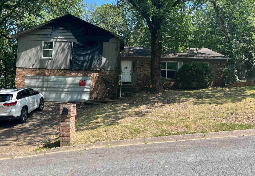 Great location! With a large open floorplan, two living areas, a spacious dining room and a huge open fully updated kitchen with granite and SS appliances in 2021. Three large bedrooms and 2.5 bathrooms finish the upper level. The fully fenced backyard with beautiful mature trees and a massive deck are the ideal place for your family barbecue. Home has fire damage, A HOLD HARMLESS MUST BE SIGNED PRIOR TO TOURING. No seller property disclosure. AGENTS SEE REMARKS.