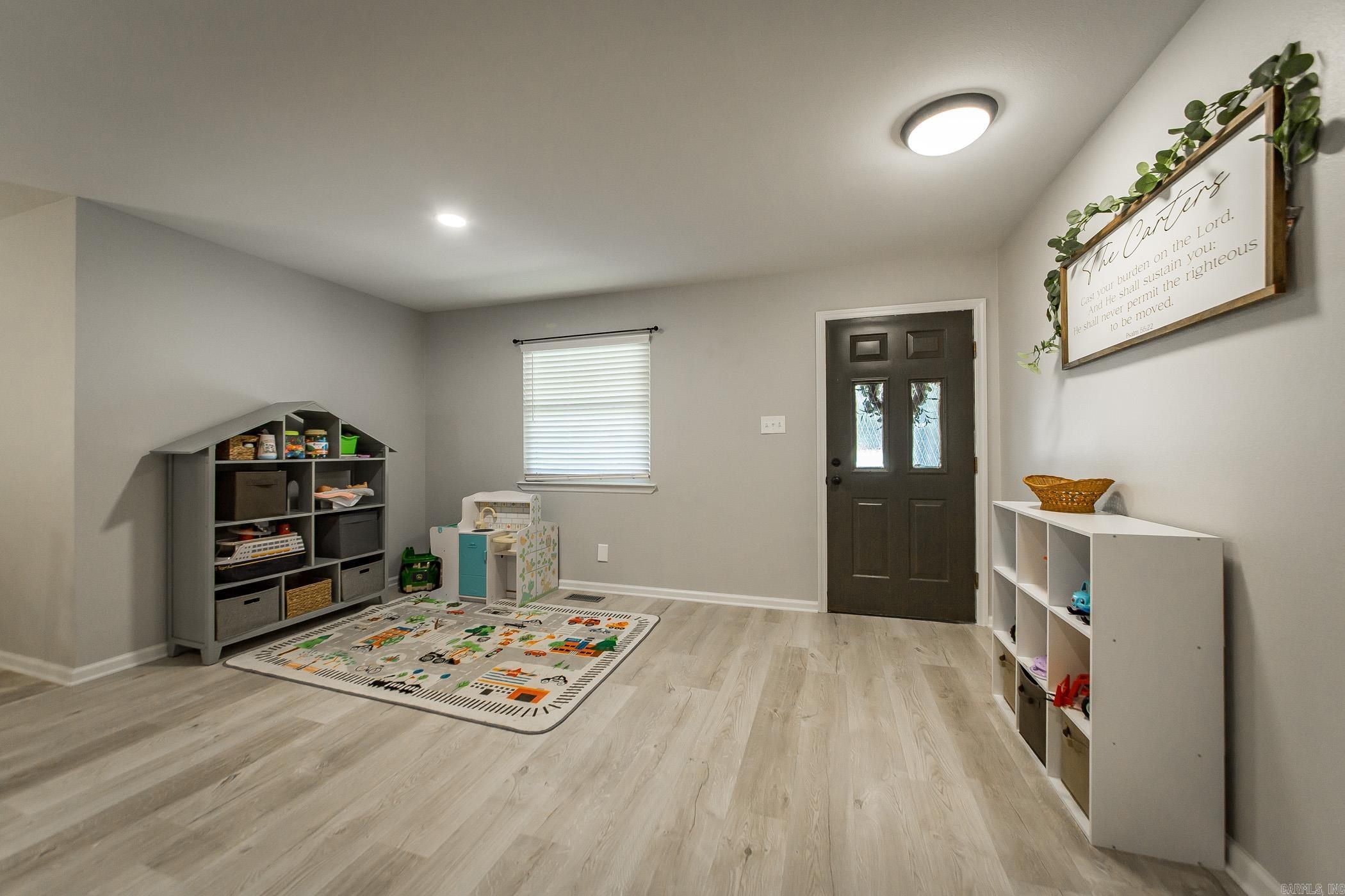 Sherwood Acres - Residential