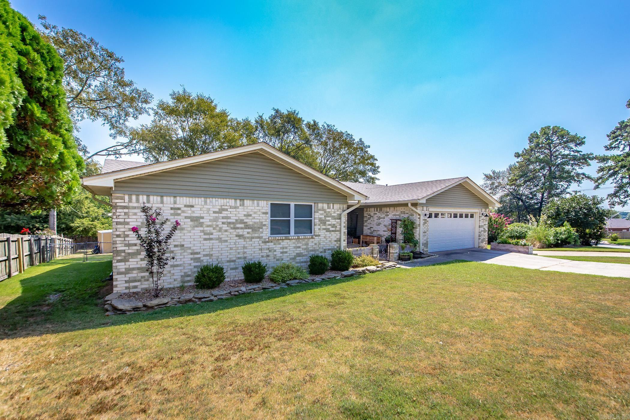 Sherwood Acres - Residential