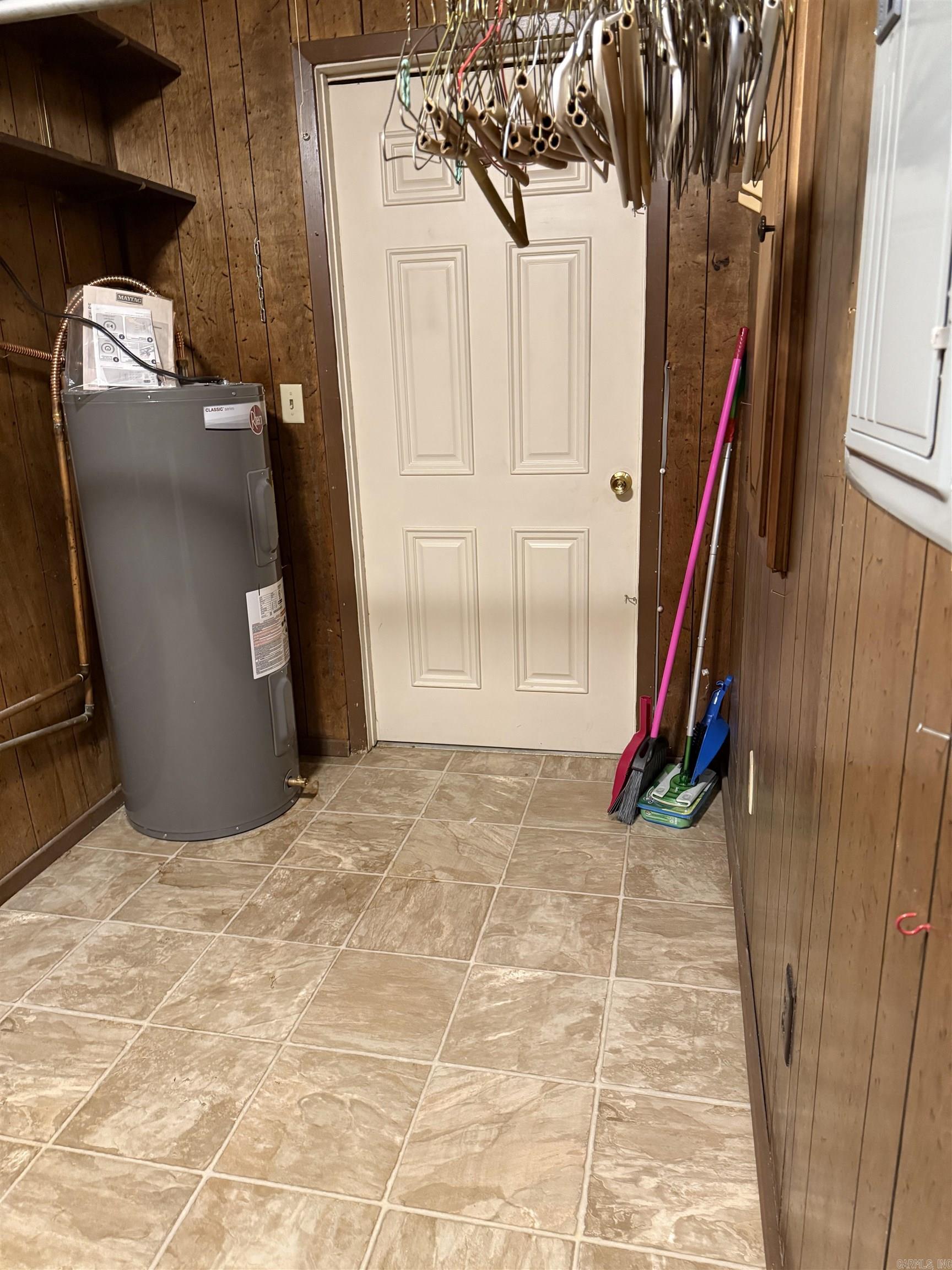 CLOVERDALE ADD (SEARCY) - Residential