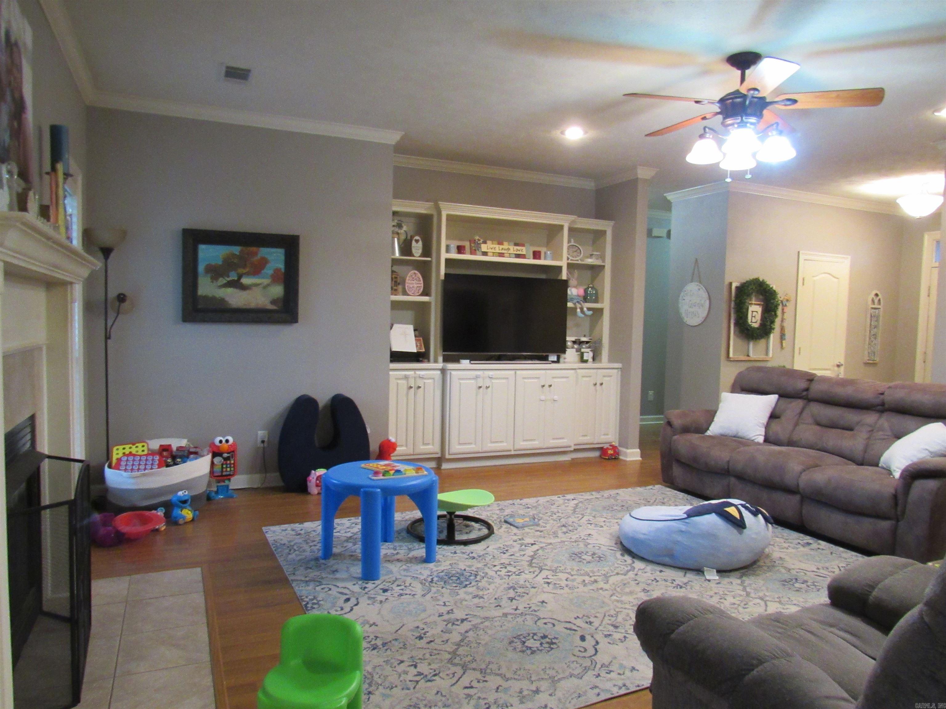 Magness Creek North - Residential Lease