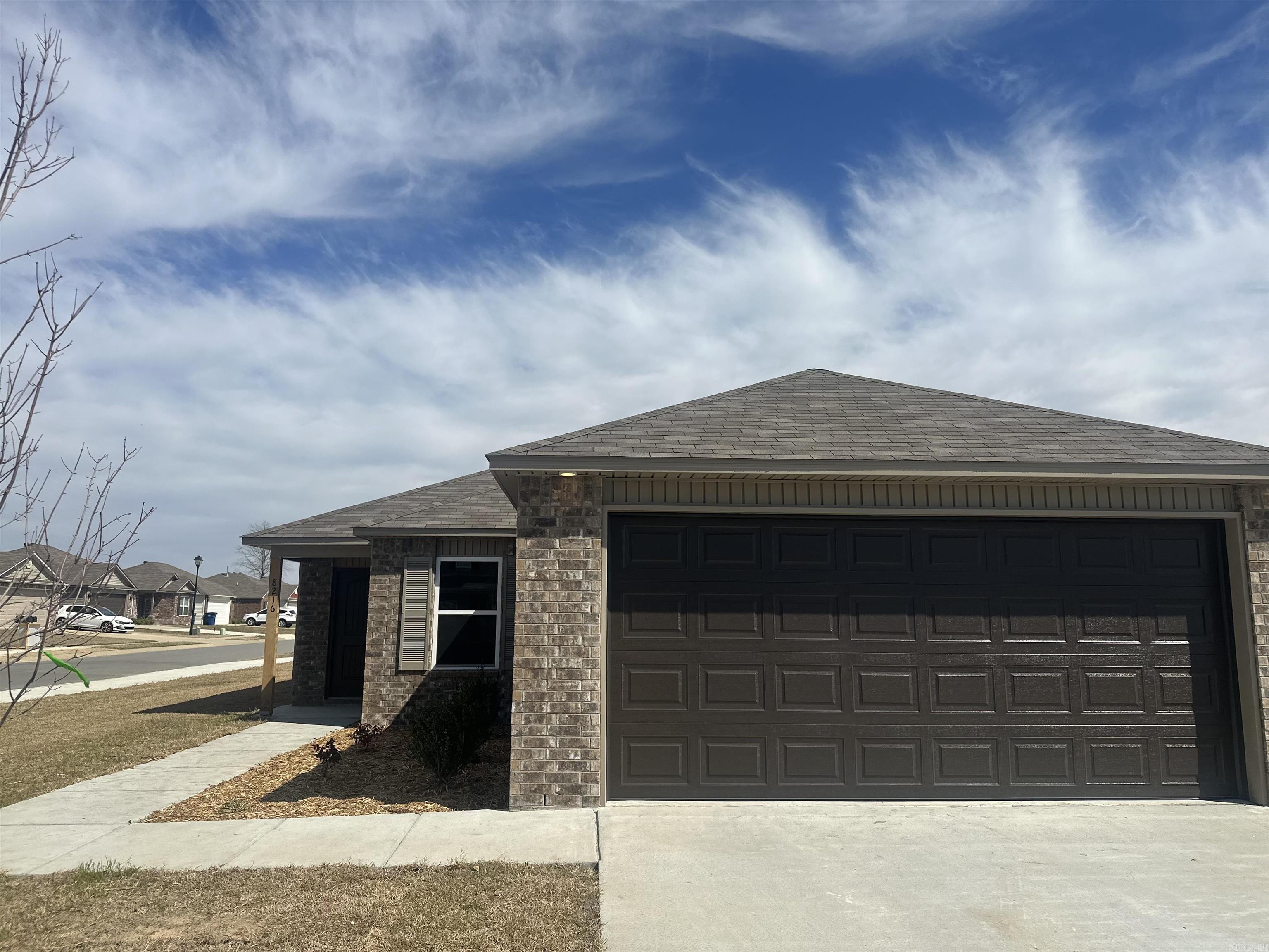 COUNTRY CLUB OF ARK THE - Residential