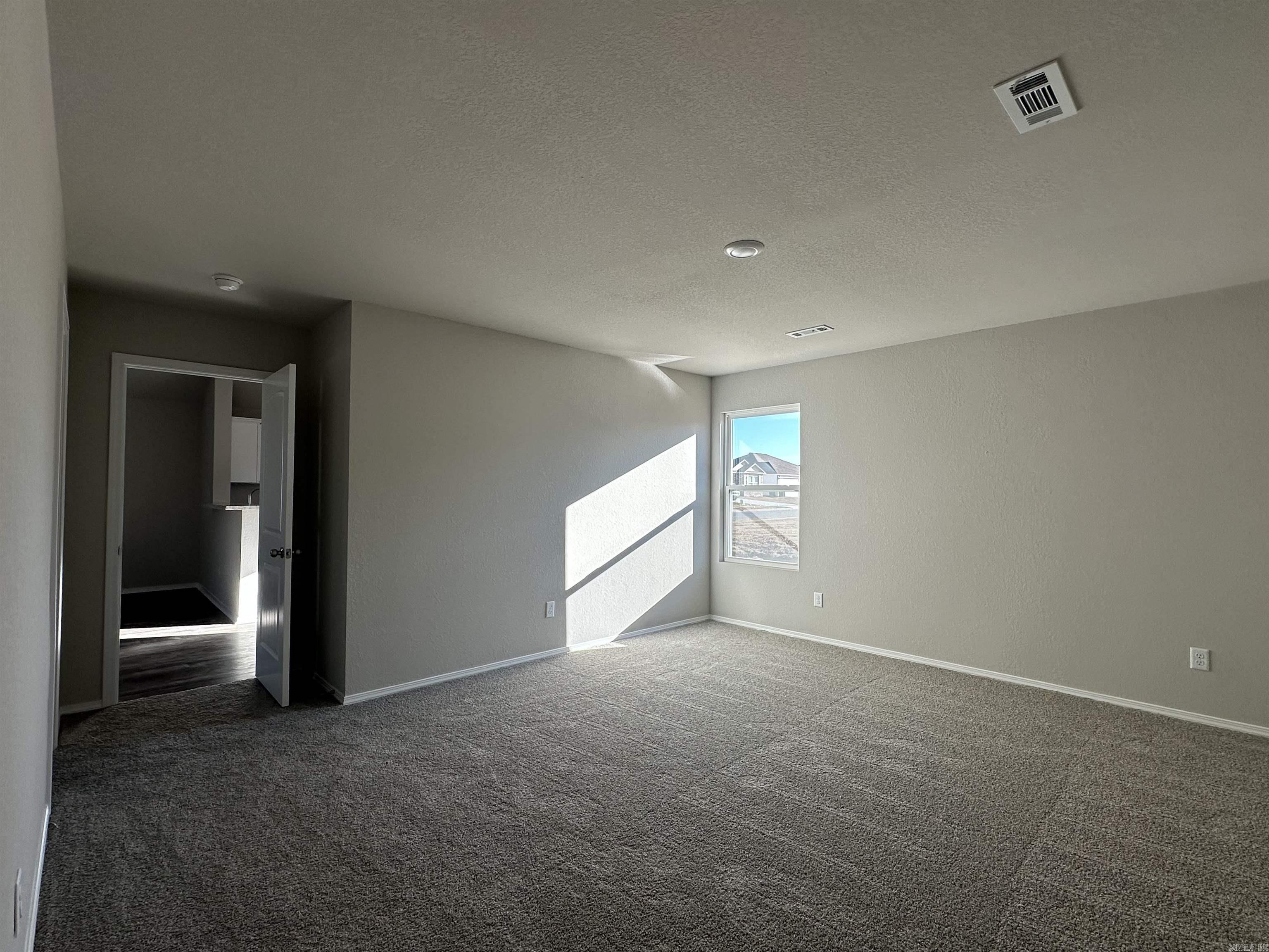 COUNTRY CLUB OF ARK THE - Residential