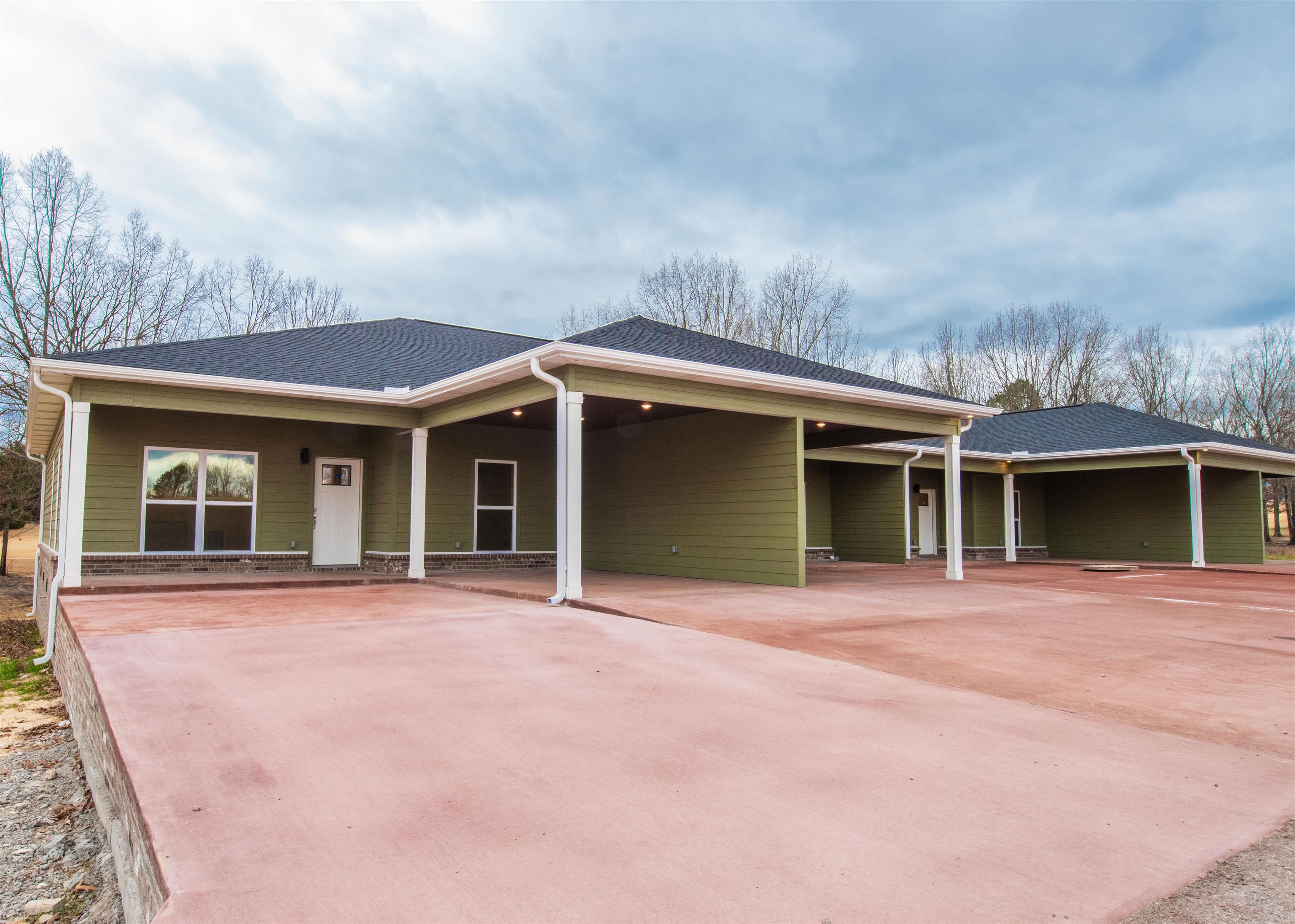 COOPERS HAWK - Residential