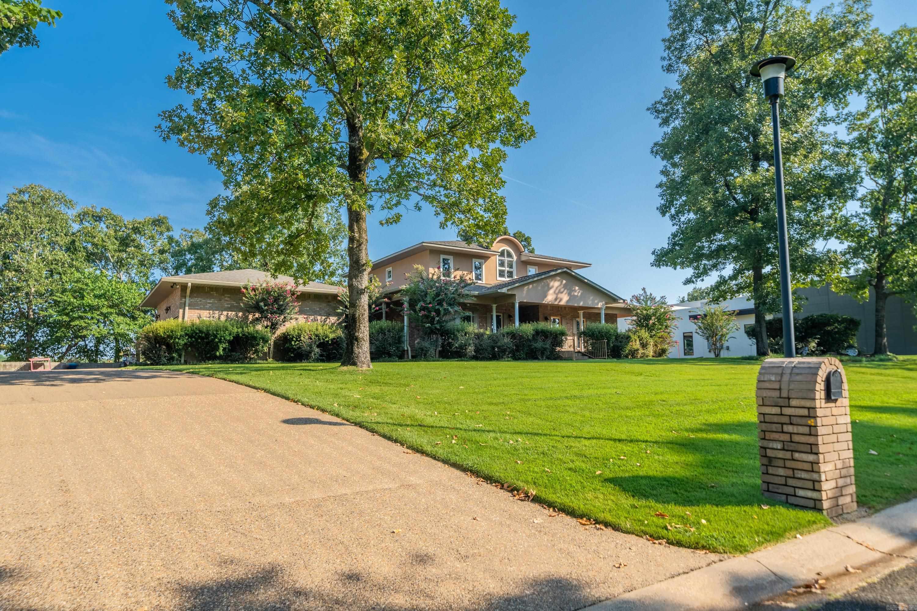 HUNTER HEIGHTS - Residential