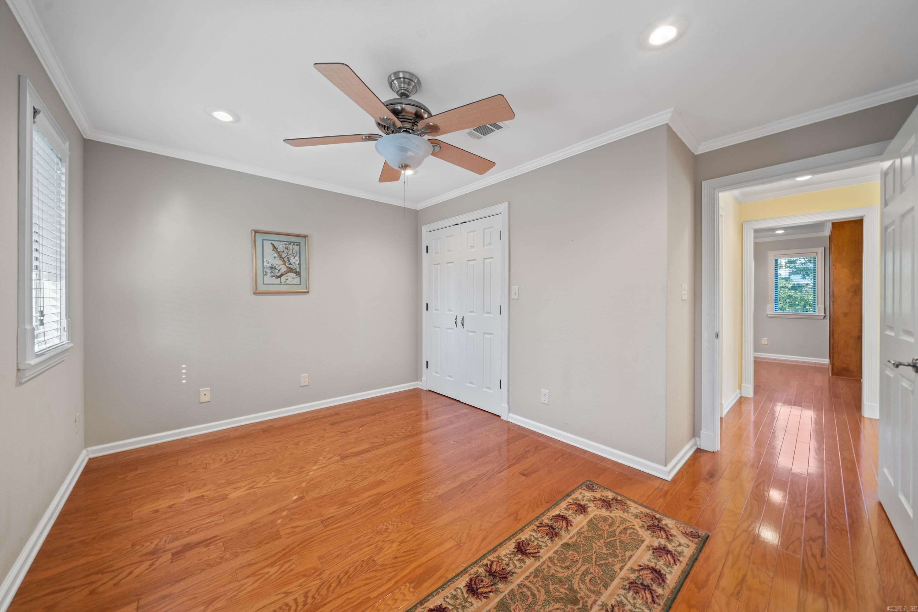 HUNTER HEIGHTS - Residential
