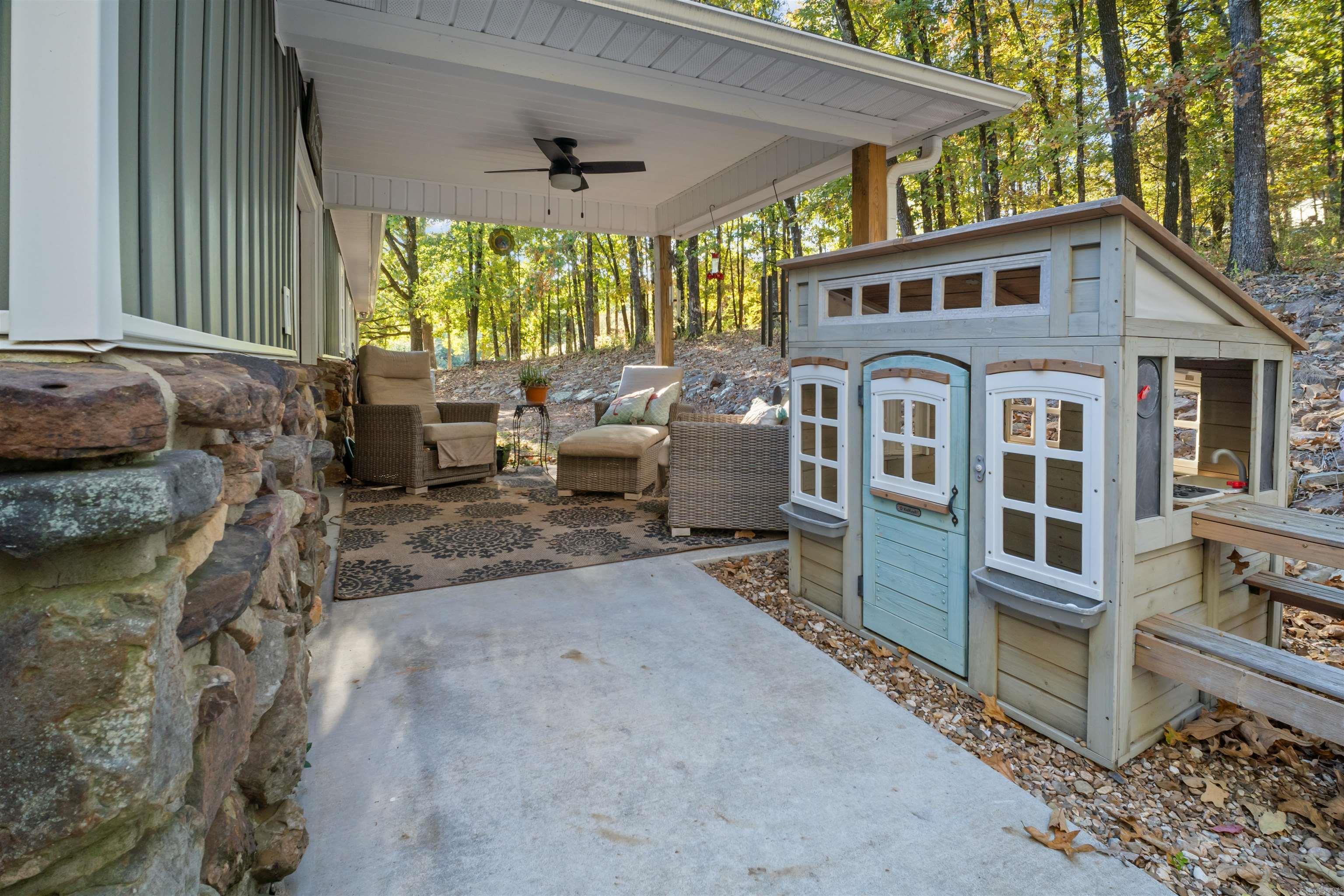 TREASURE HILL - Residential