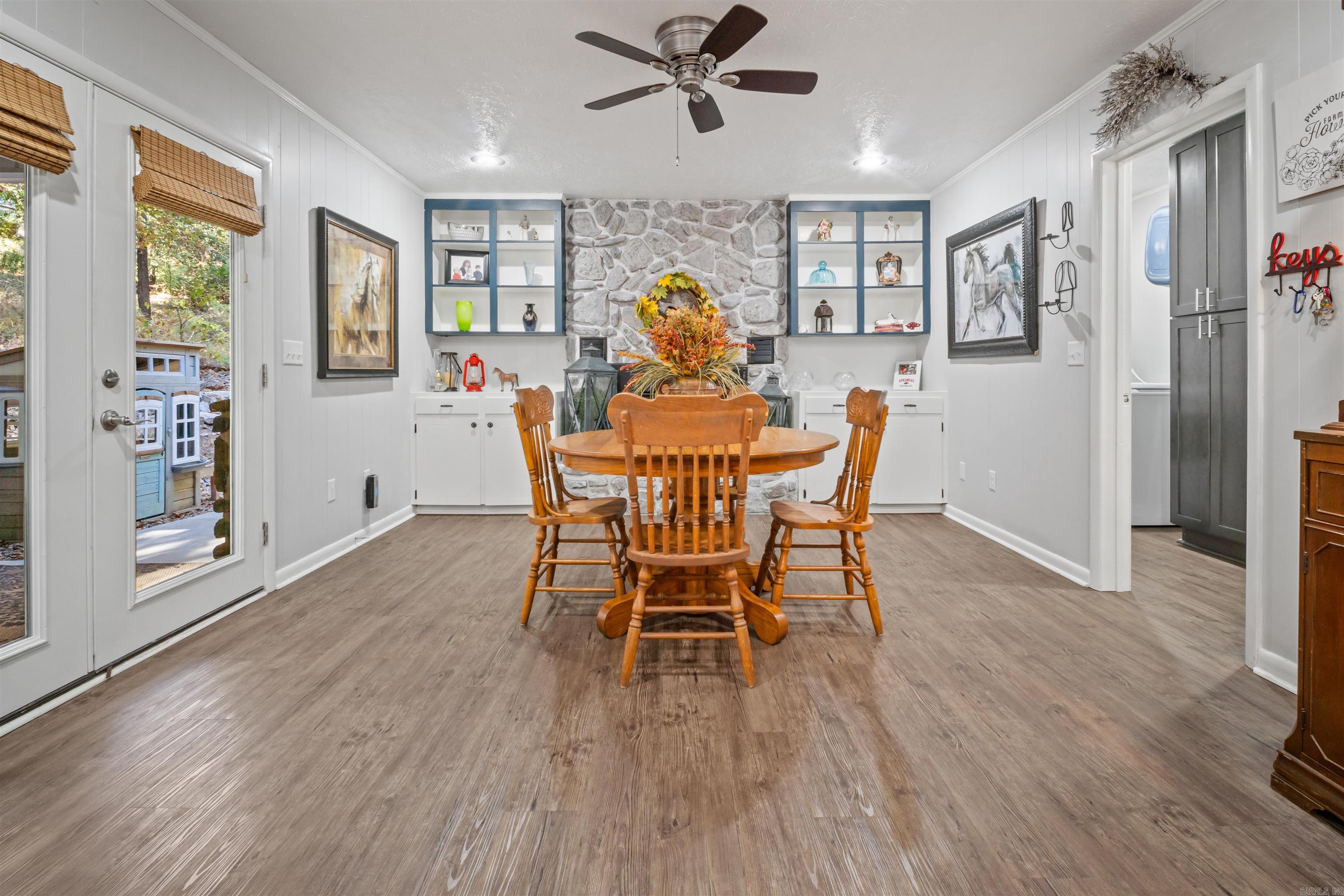 TREASURE HILL - Residential