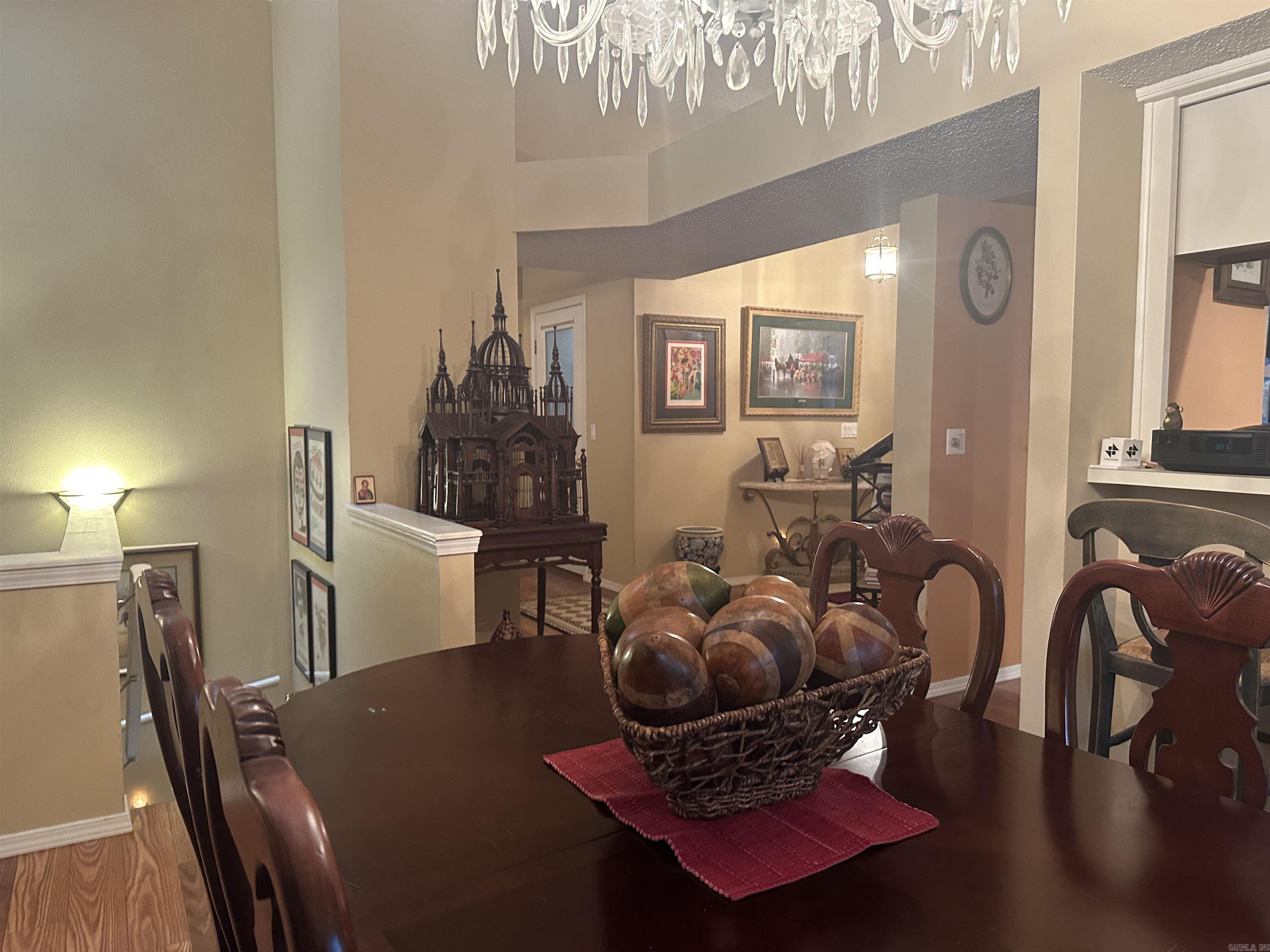 Villa Alegre Courts - Residential