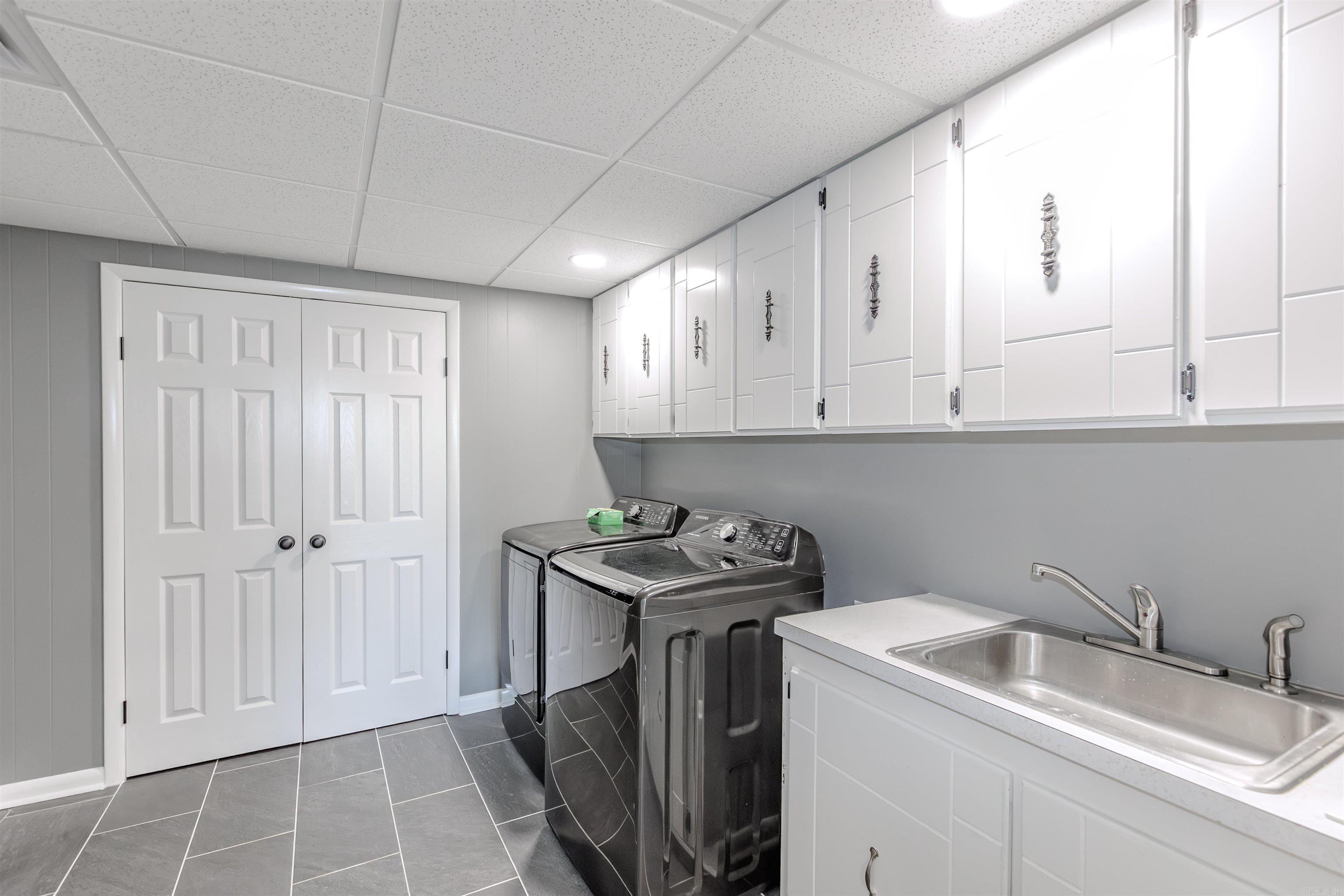 Perryville City Acerage - Residential