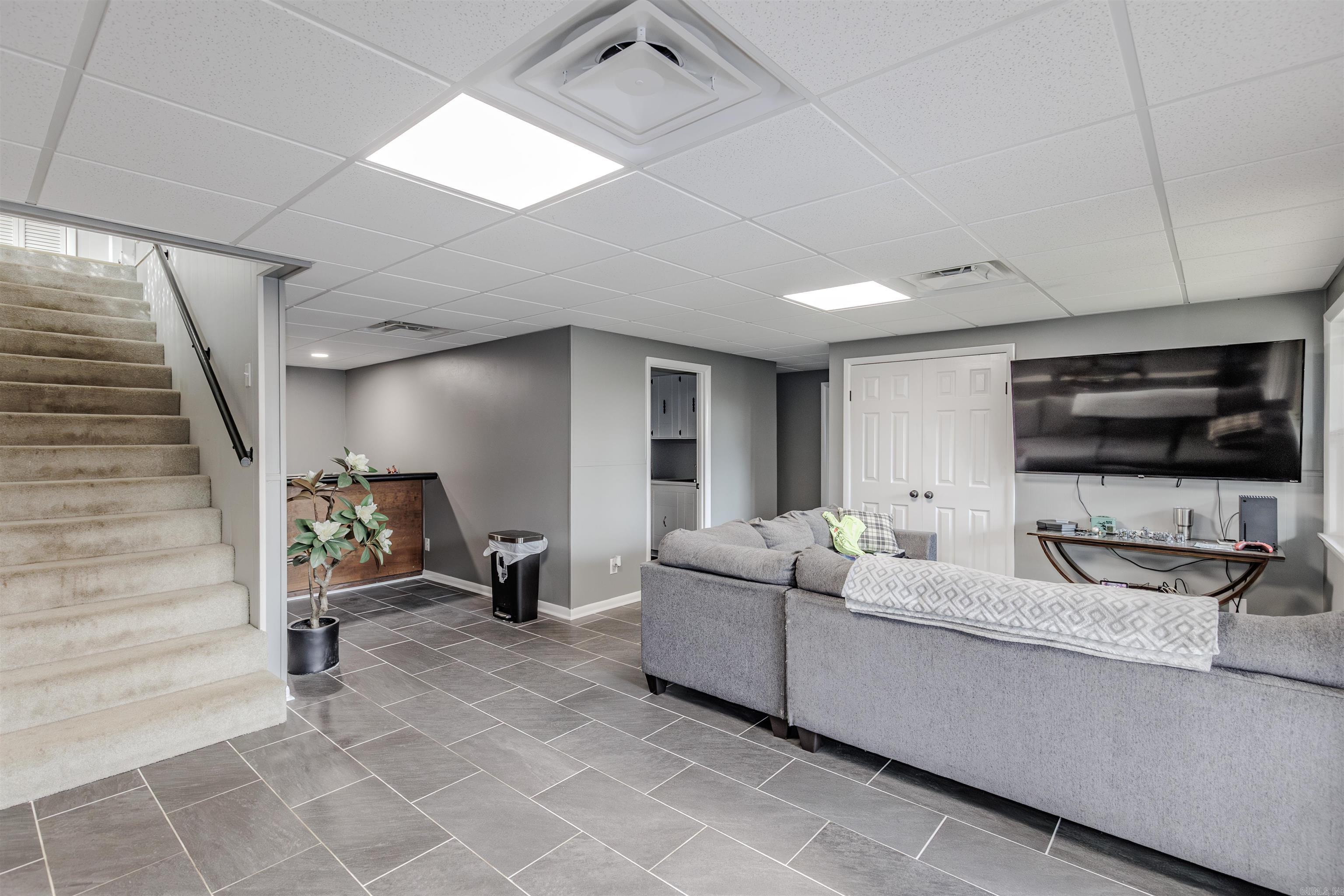 Perryville City Acerage - Residential