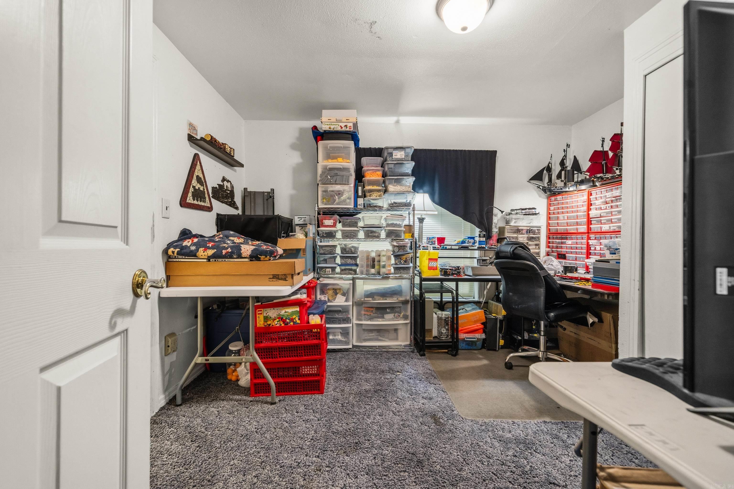 BISMARCK ESTATES - Residential