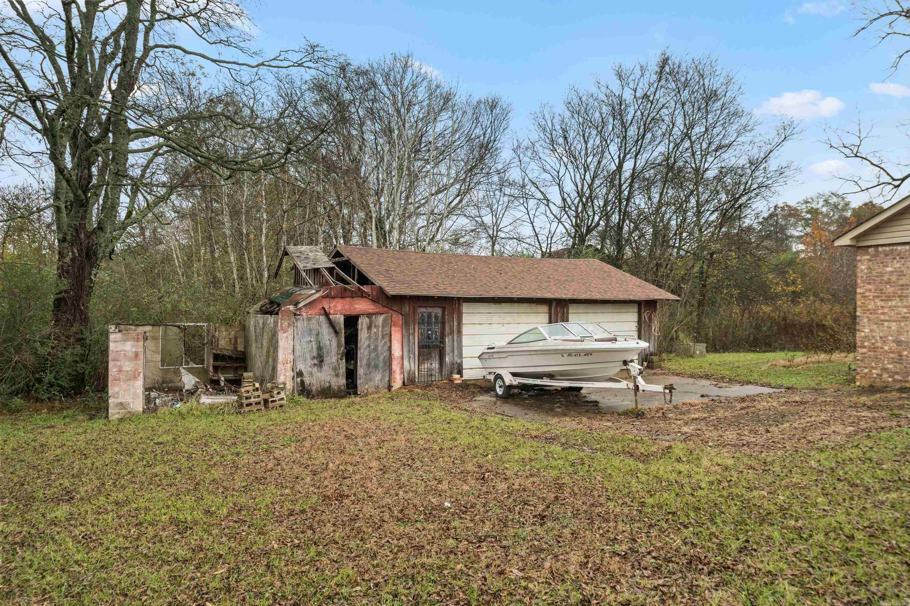 BISMARCK ESTATES - Residential