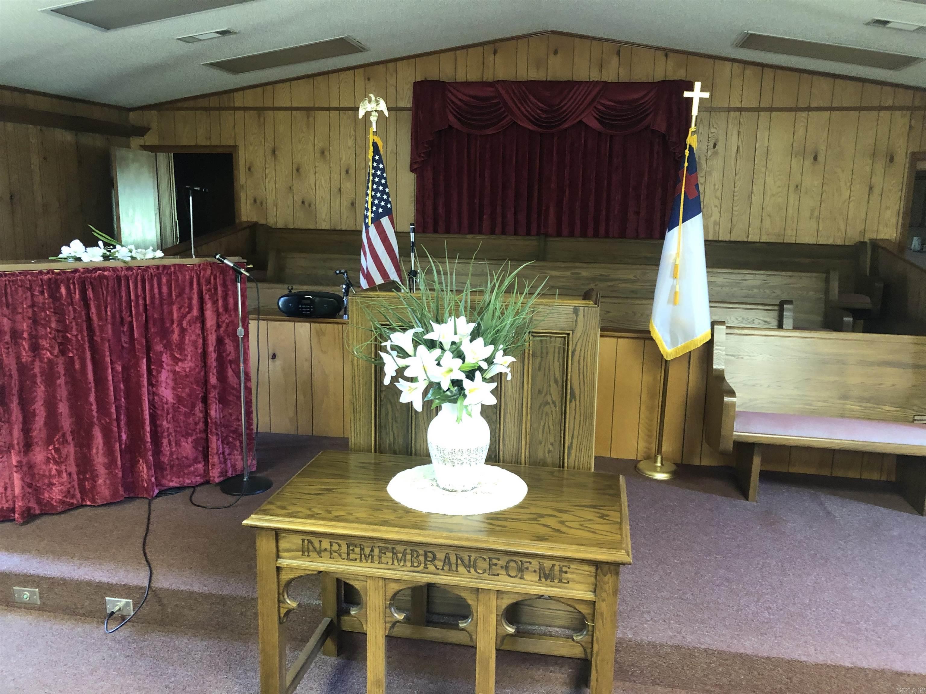 Metes & Bounds - Commercial Sale