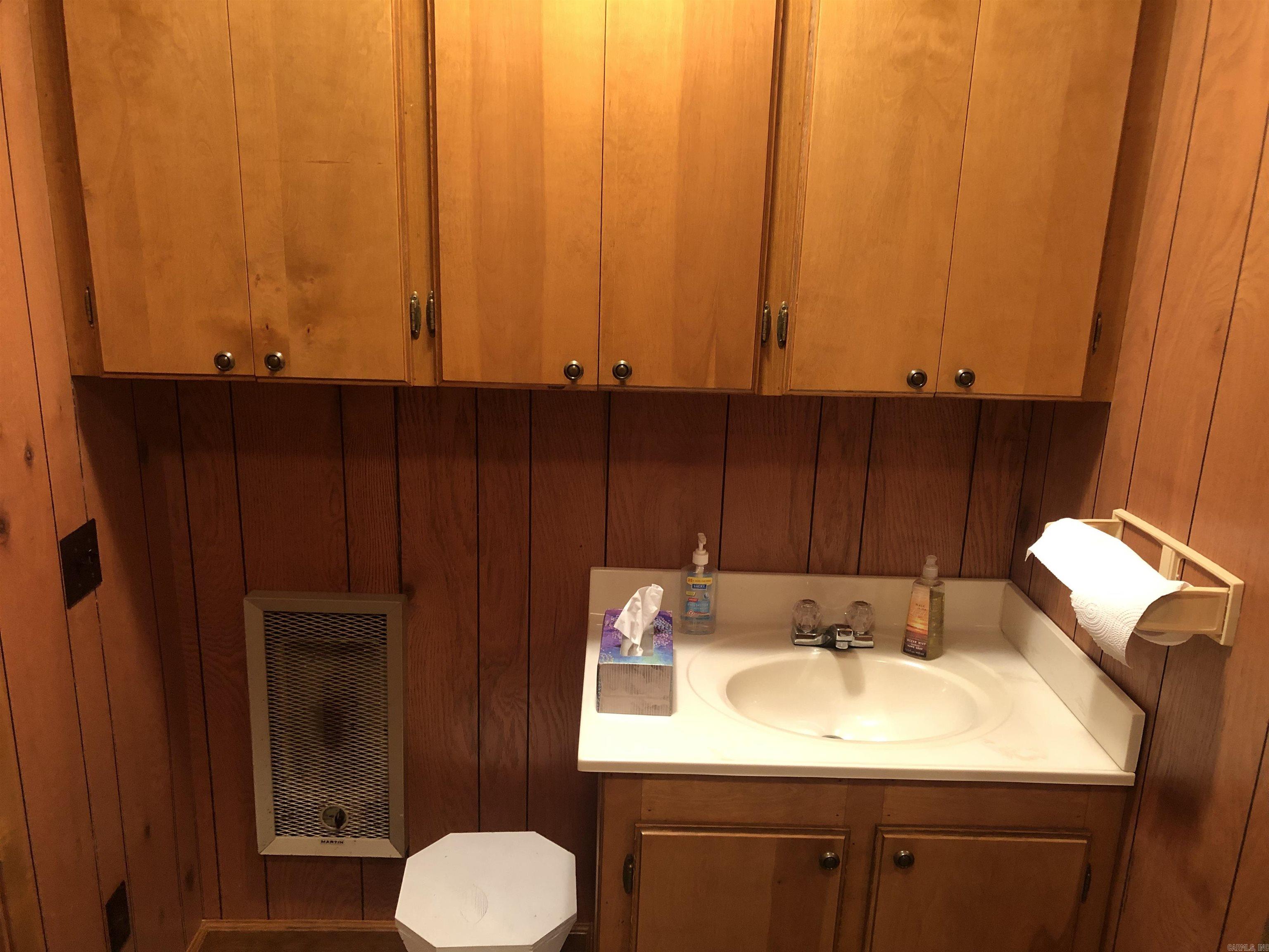 Metes & Bounds - Commercial Sale