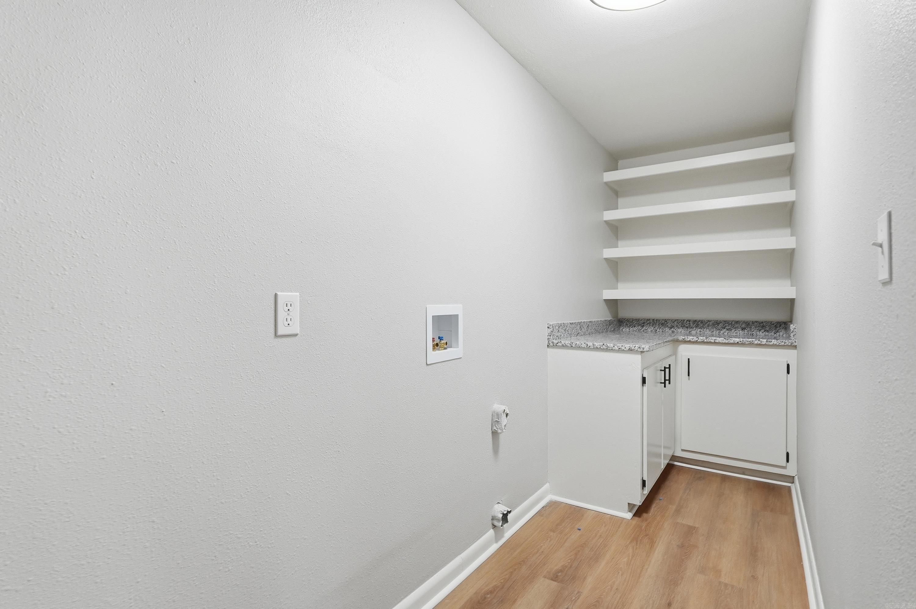 FAIRVIEW ESTATES - Residential