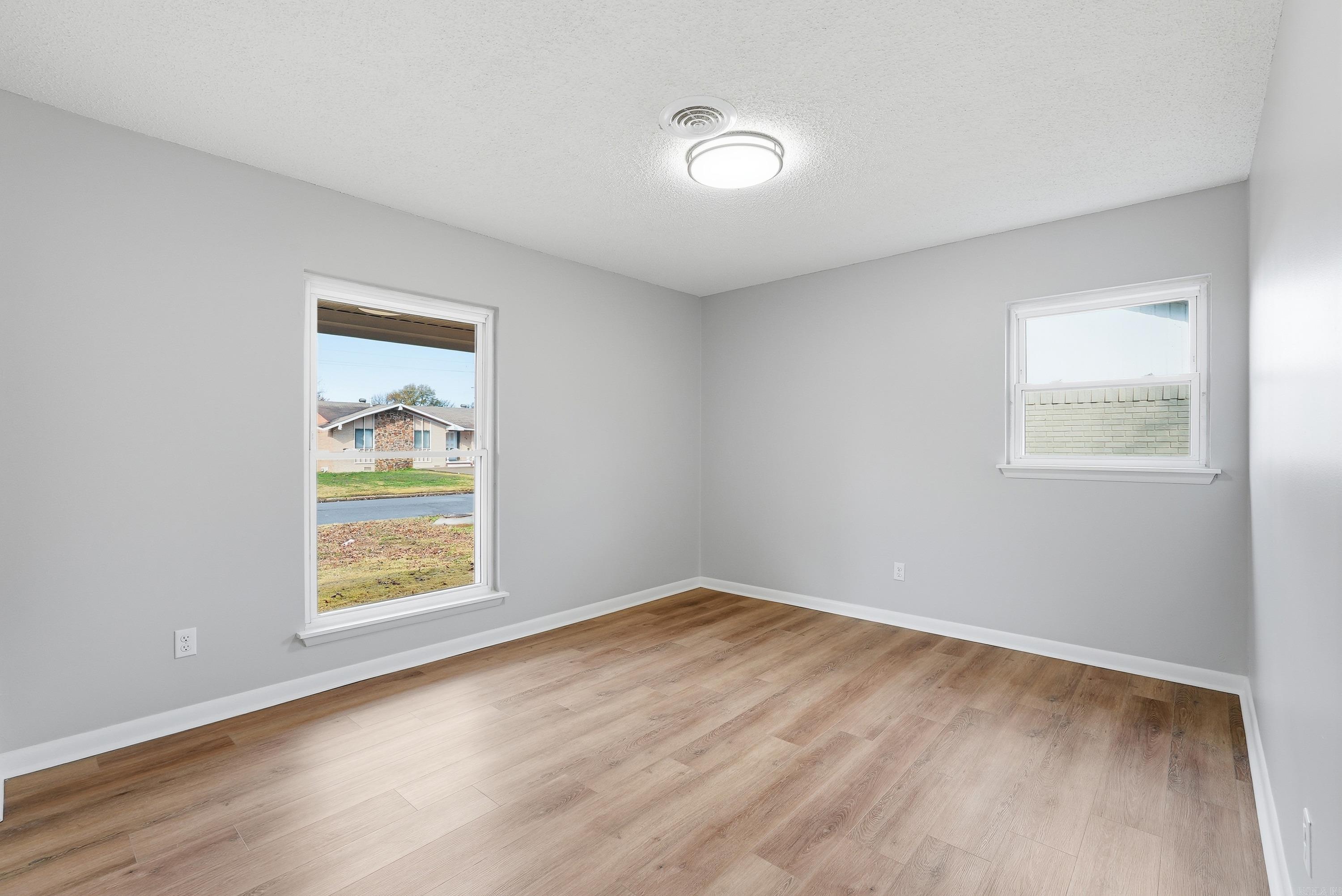 FAIRVIEW ESTATES - Residential