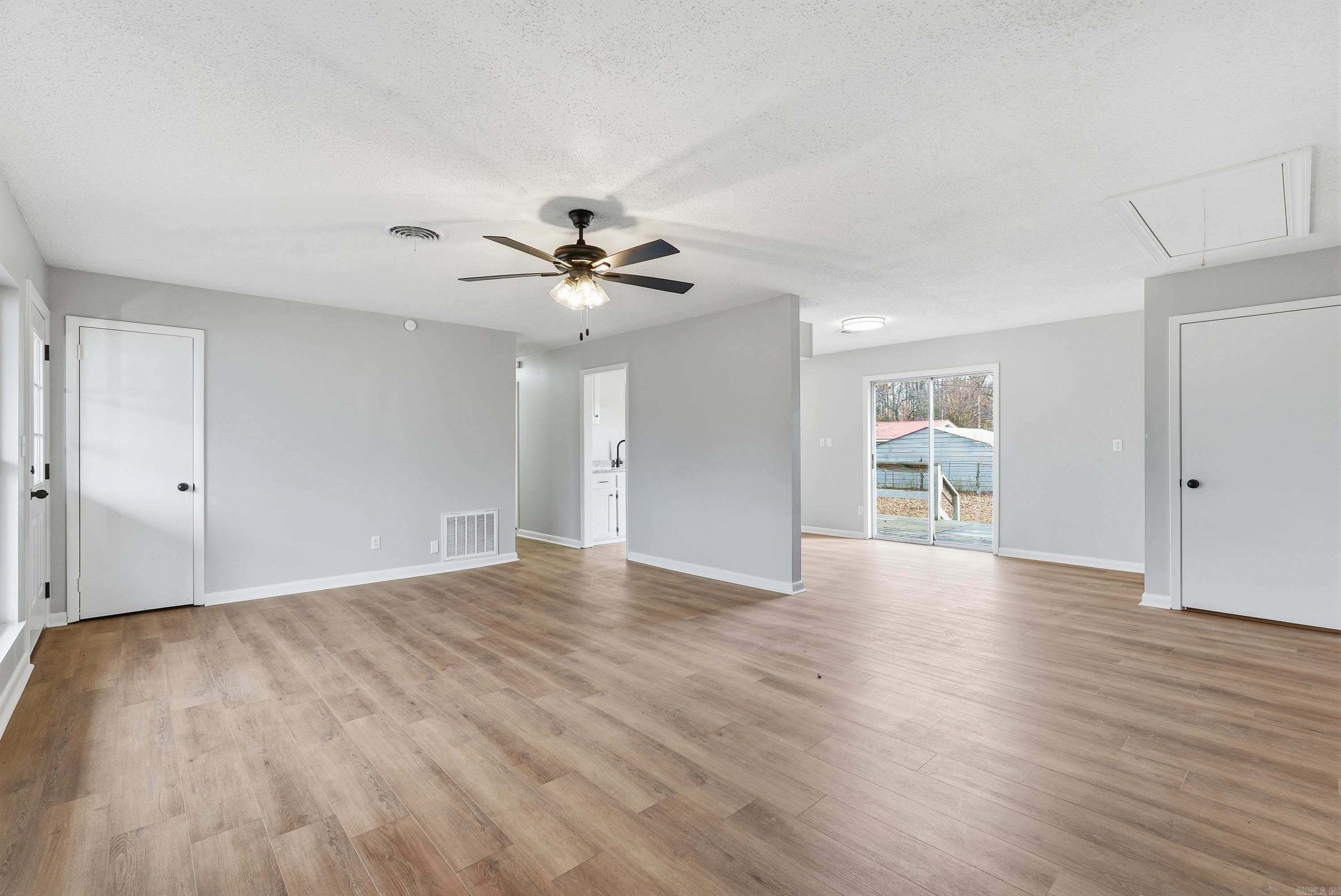 FAIRVIEW ESTATES - Residential