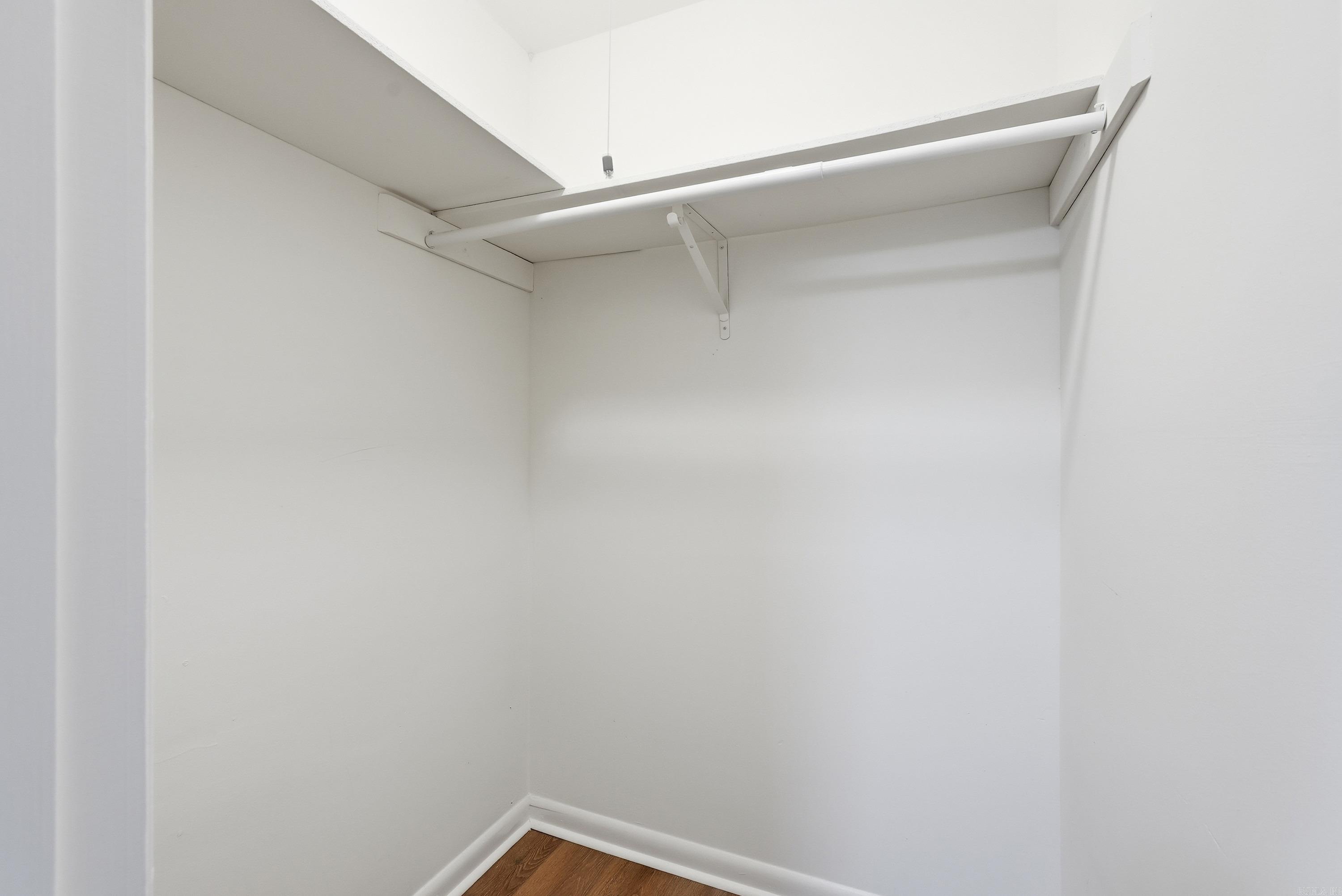 FAIRVIEW ESTATES - Residential