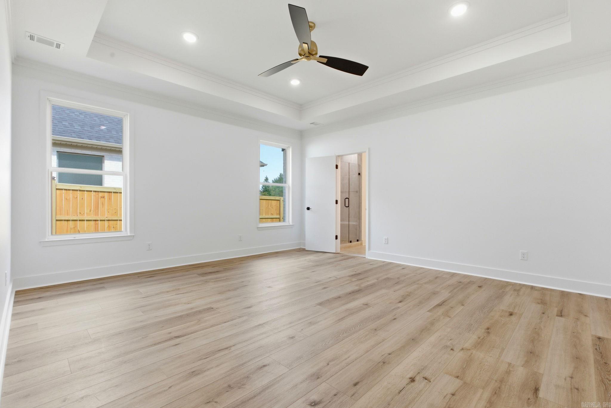 CREEKSIDE - Residential