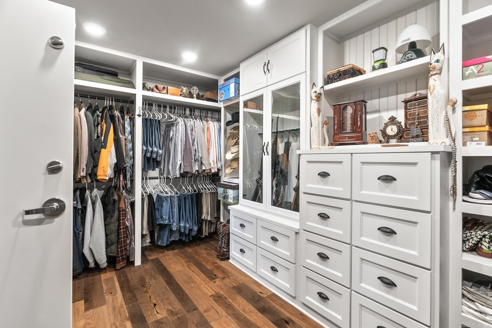 Quail Hollow - Residential