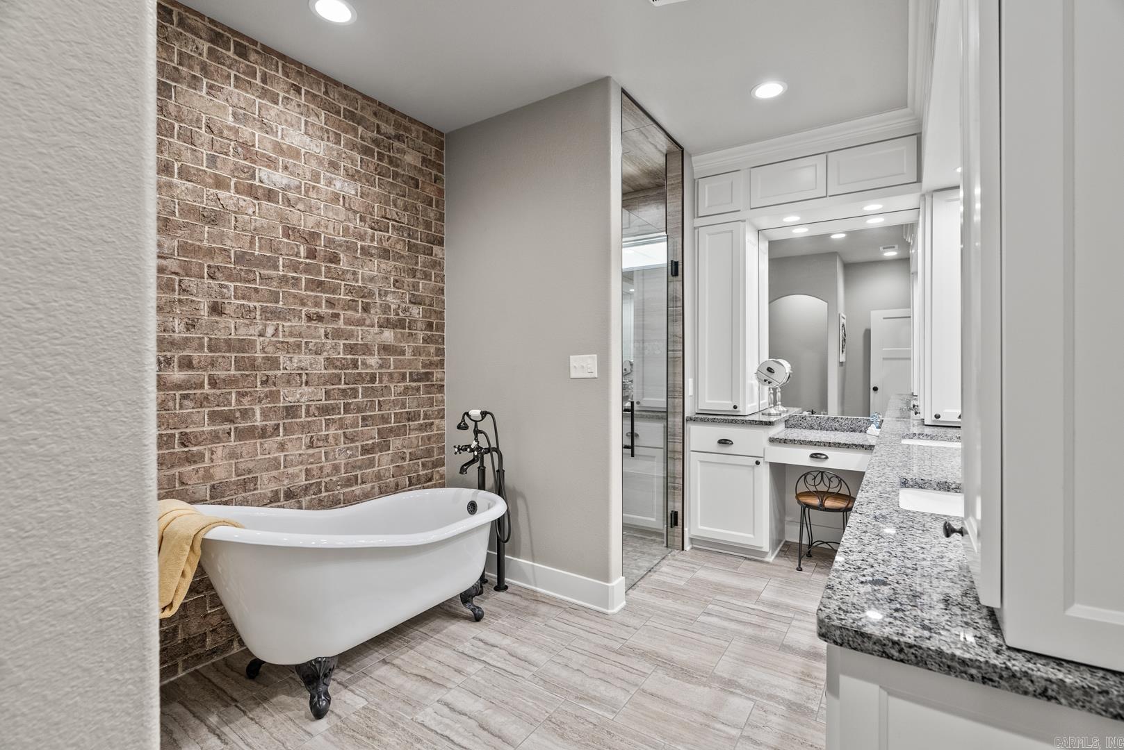 Quail Hollow - Residential