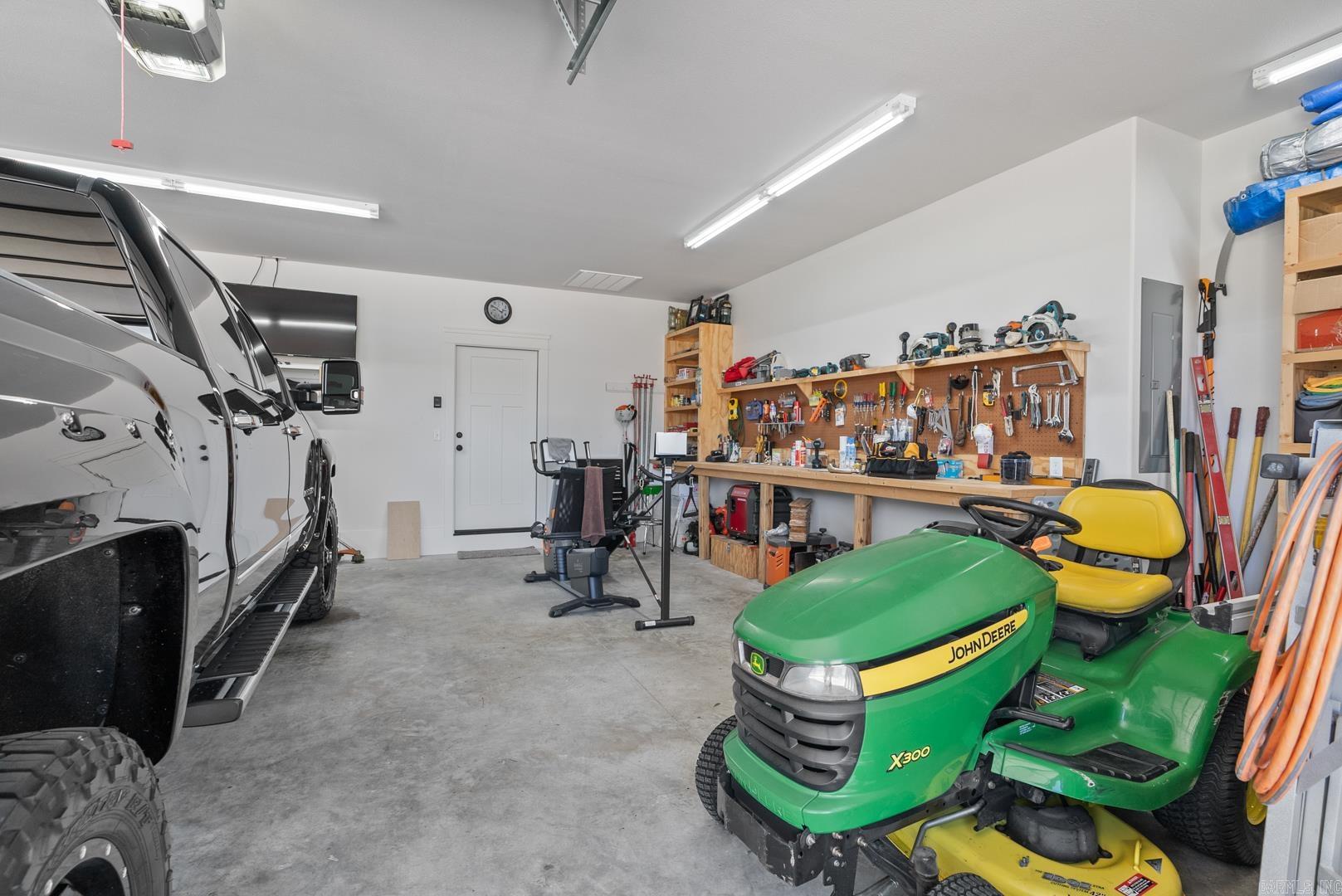 Quail Hollow - Residential