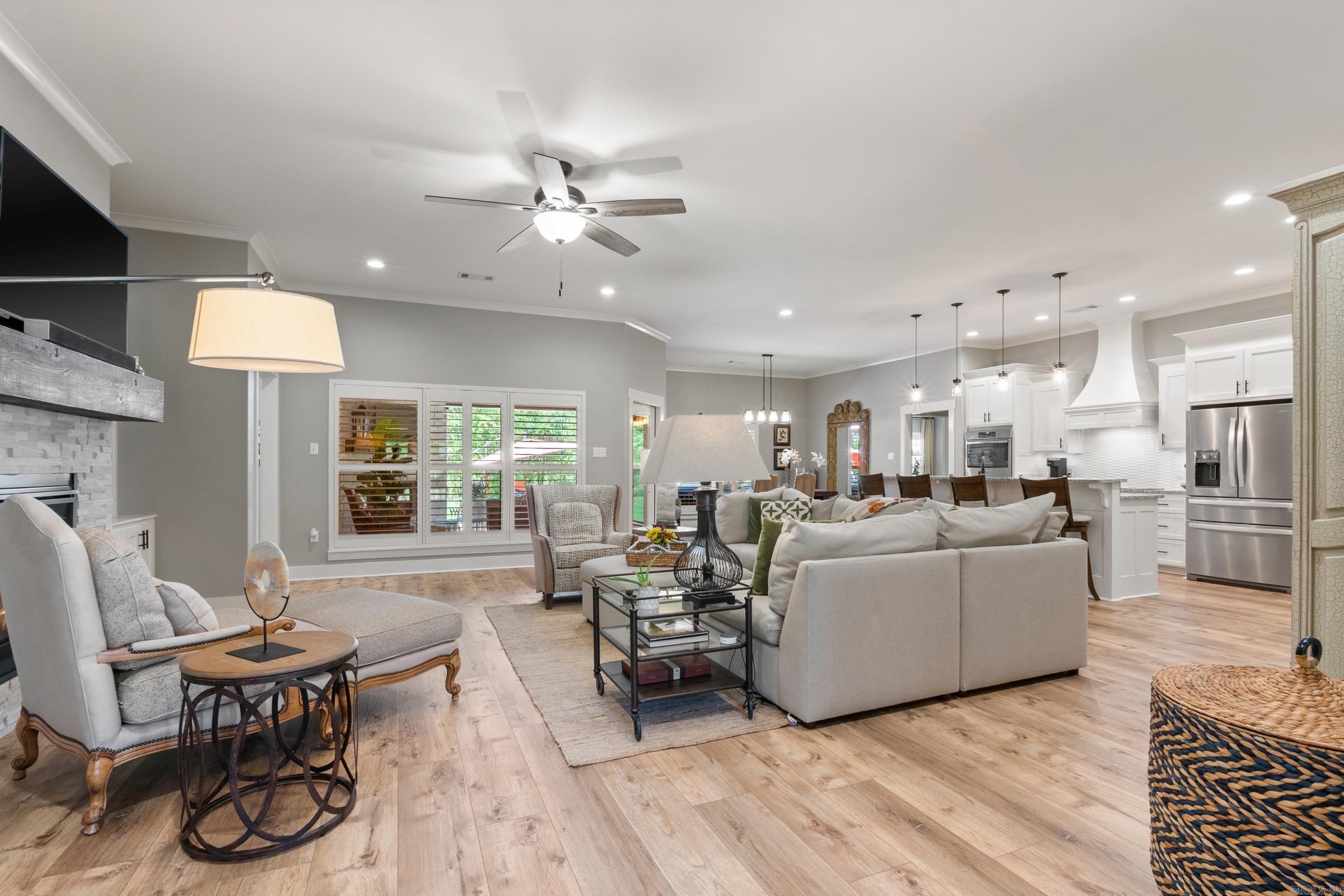 ARBORVINE ESTATES - Residential