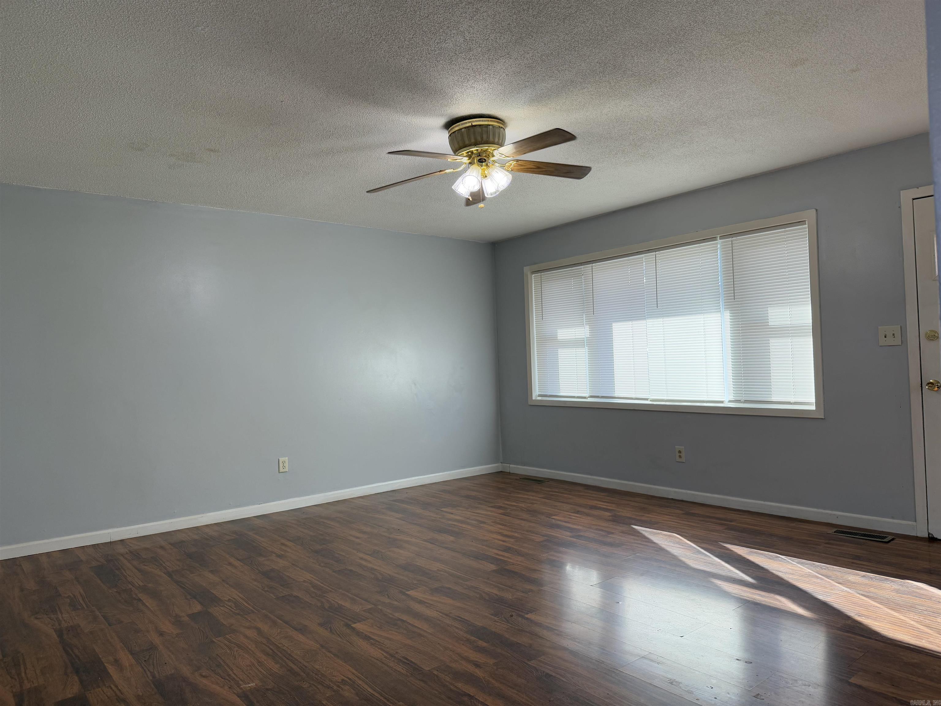 MAYO TEDDER - Residential