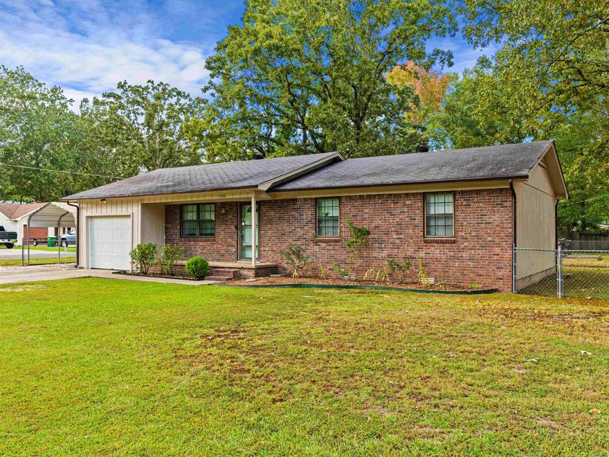 Oh! Sooo Charming Home nestled on a corner lot in the heart of Sherwood. This 3 Bedroom 1 Bathroom has beautiful flooring throughout and fresh paint. Large Living area and separate dining area for lot's of family fun. The fenced backyard and 12x18 Storage building with electricity are a bonus!