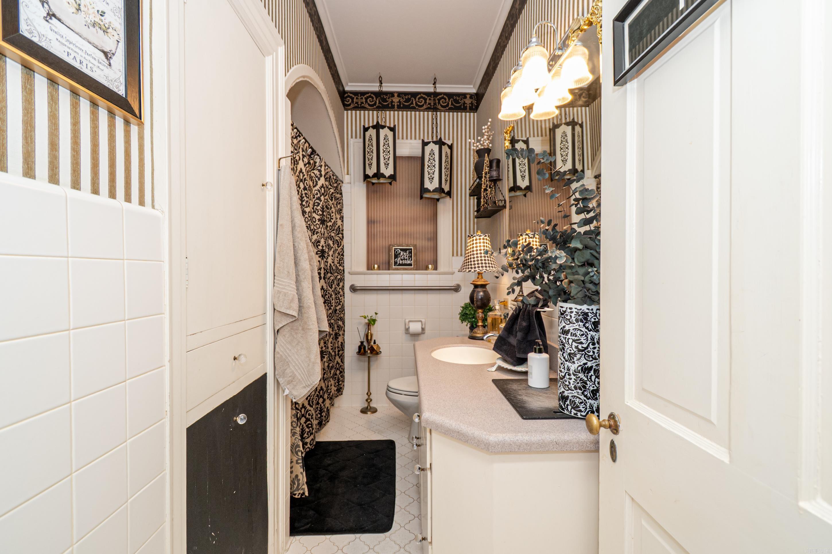 Pershing Heights - Residential