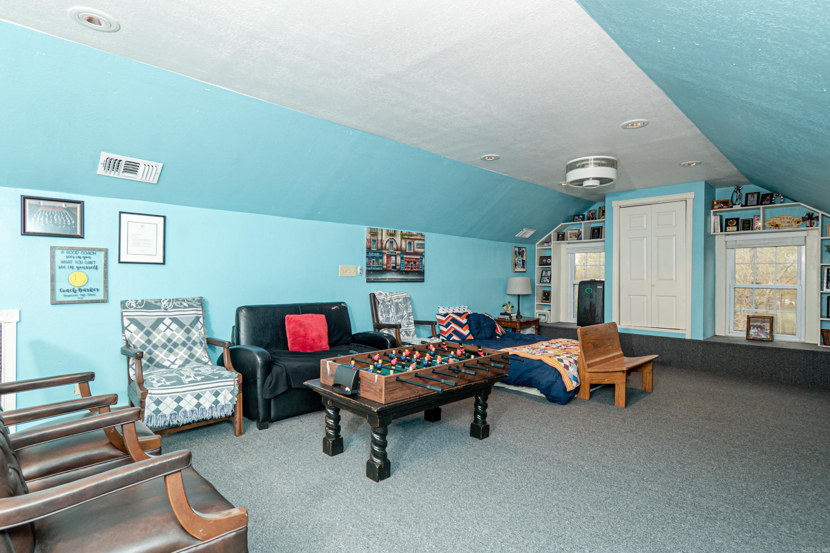 Pershing Heights - Residential