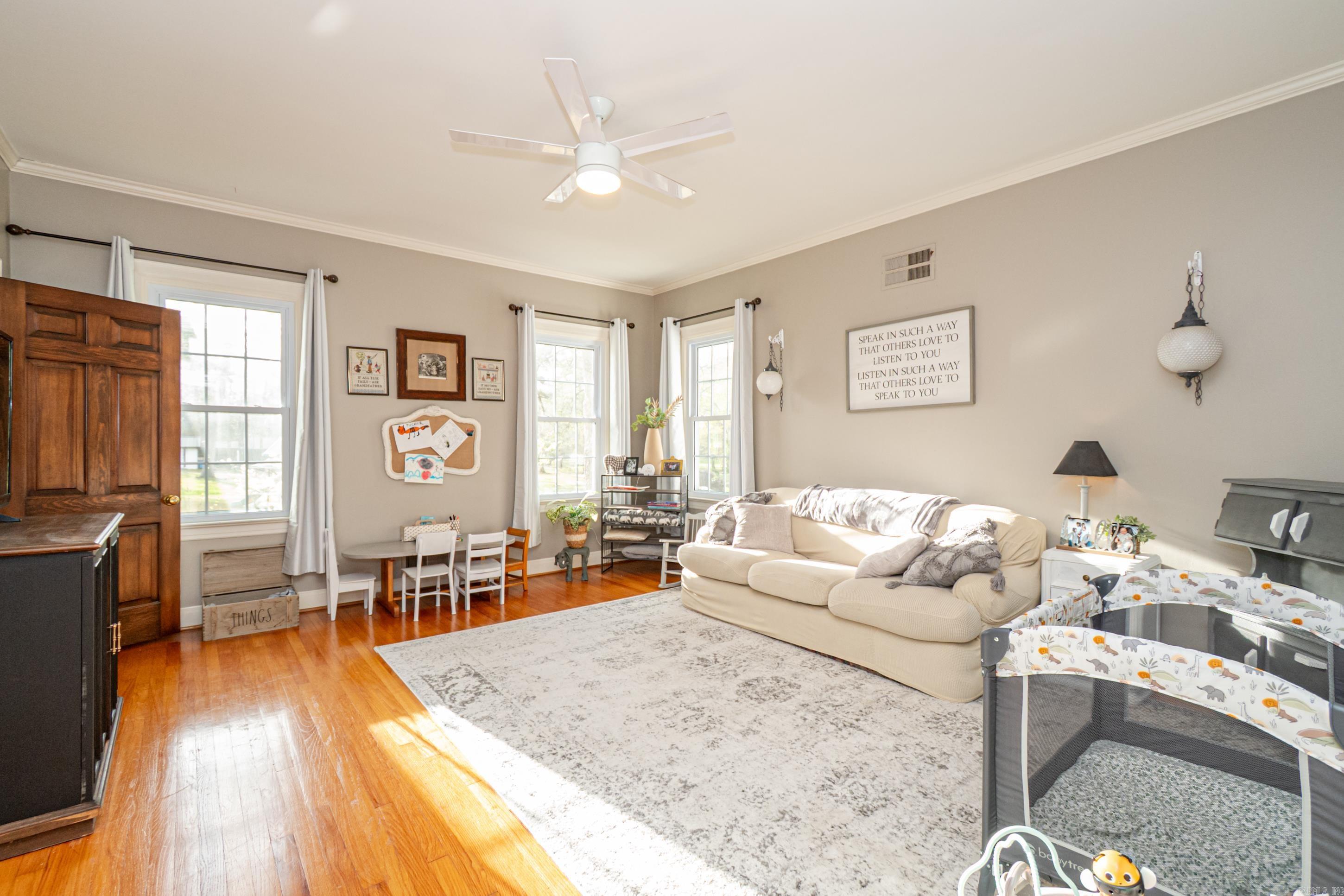 Pershing Heights - Residential