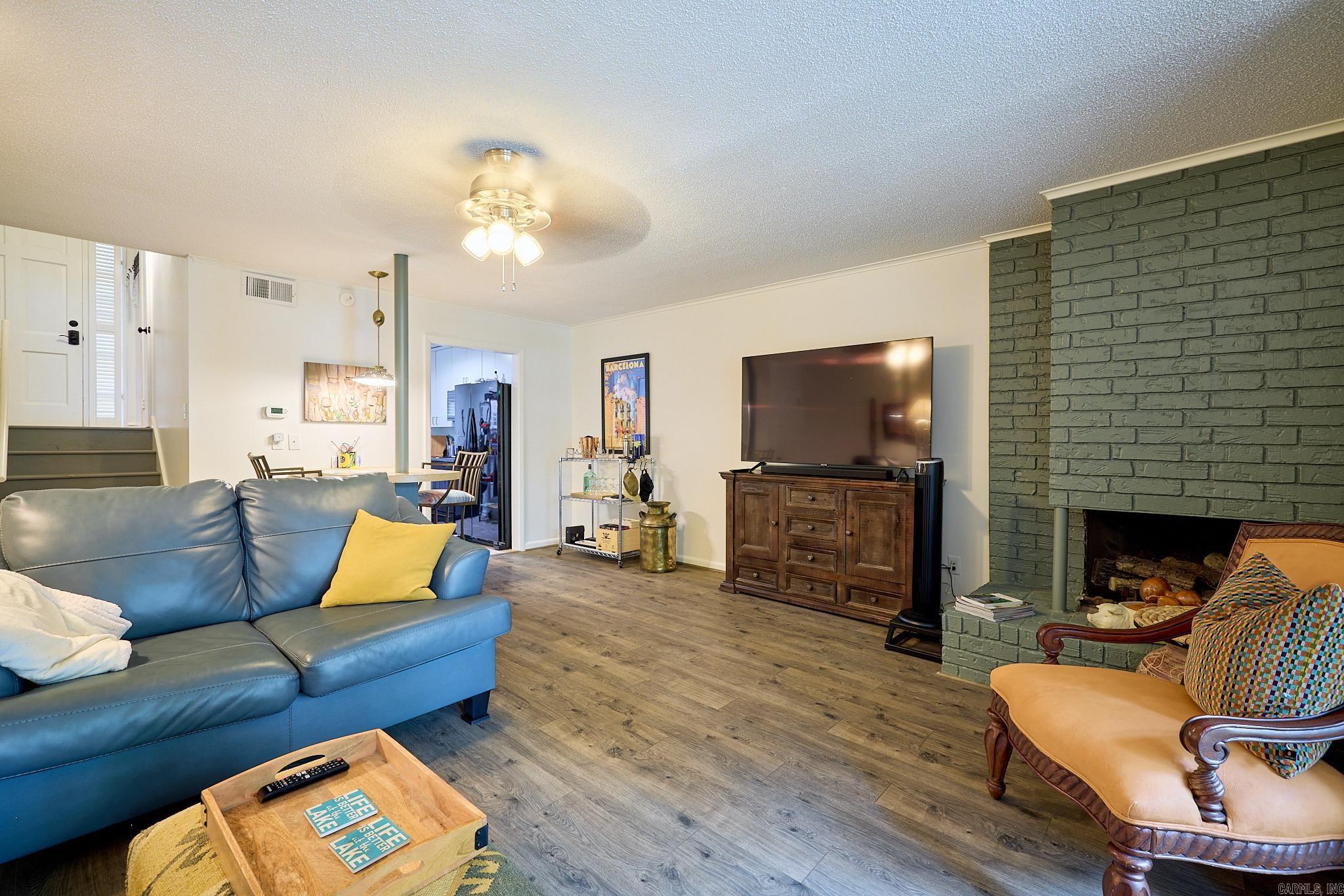 BAYWOOD COLONY HPR - Residential