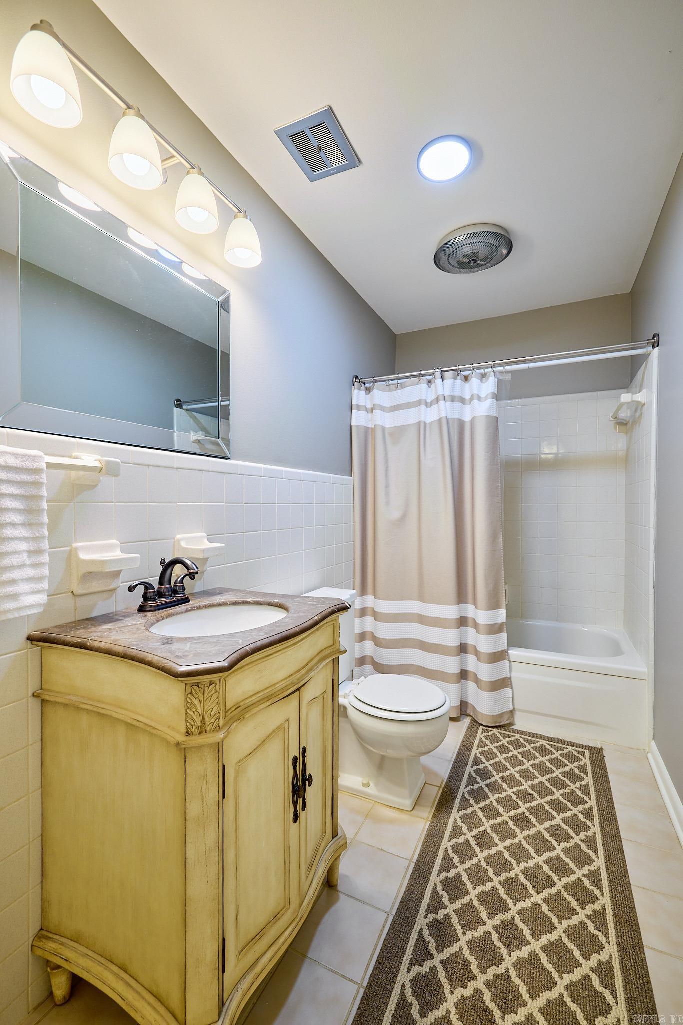 BAYWOOD COLONY HPR - Residential