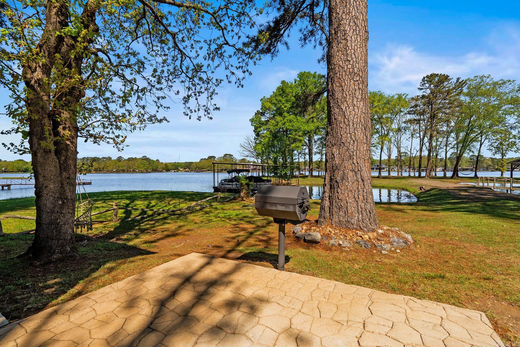 NORTH SHORE - Residential