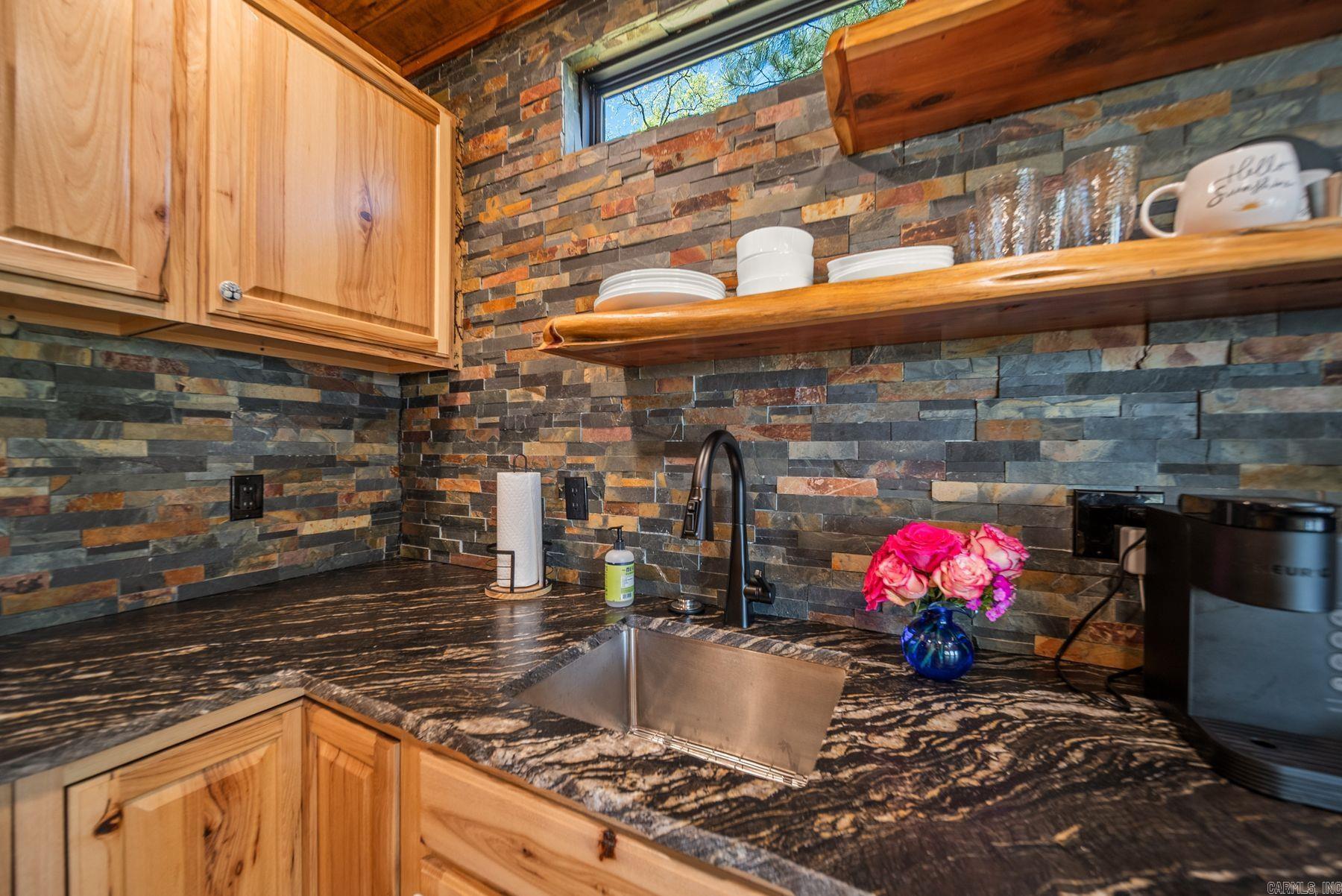 NORTH SHORE - Residential