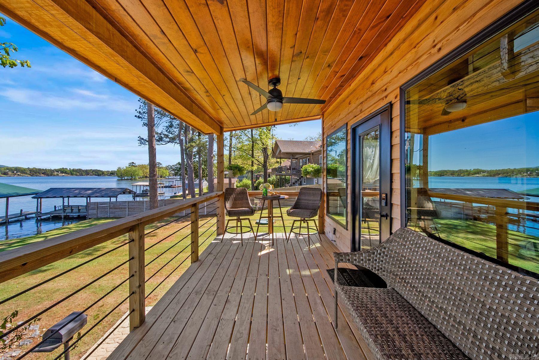 NORTH SHORE - Residential