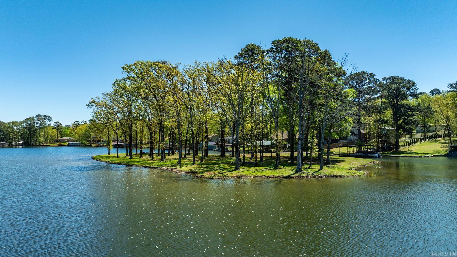 NORTH SHORE - Residential