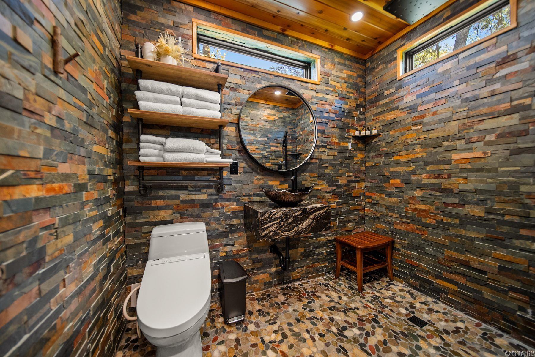 NORTH SHORE - Residential