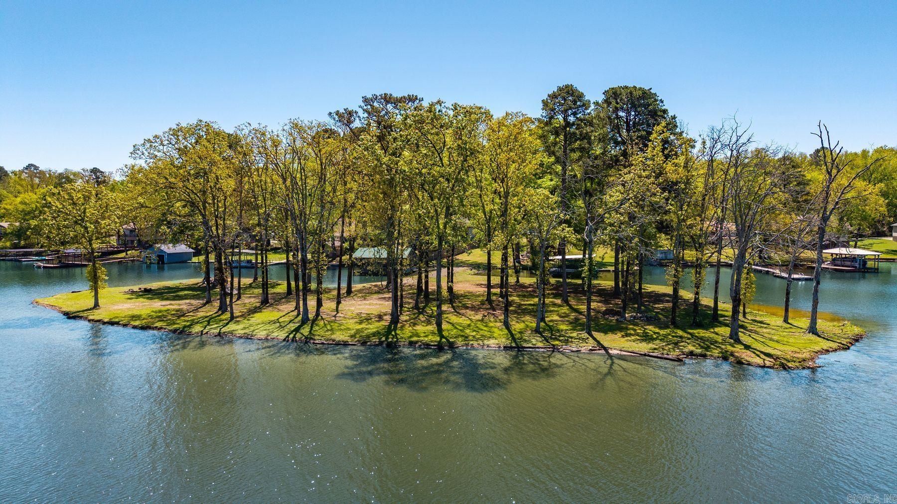 NORTH SHORE - Residential