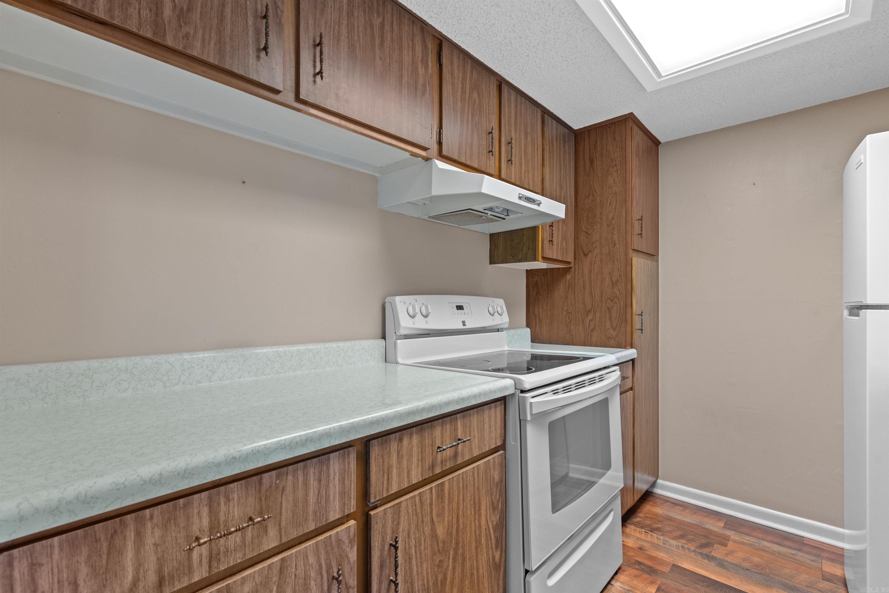 Sutton Place HPR - Residential