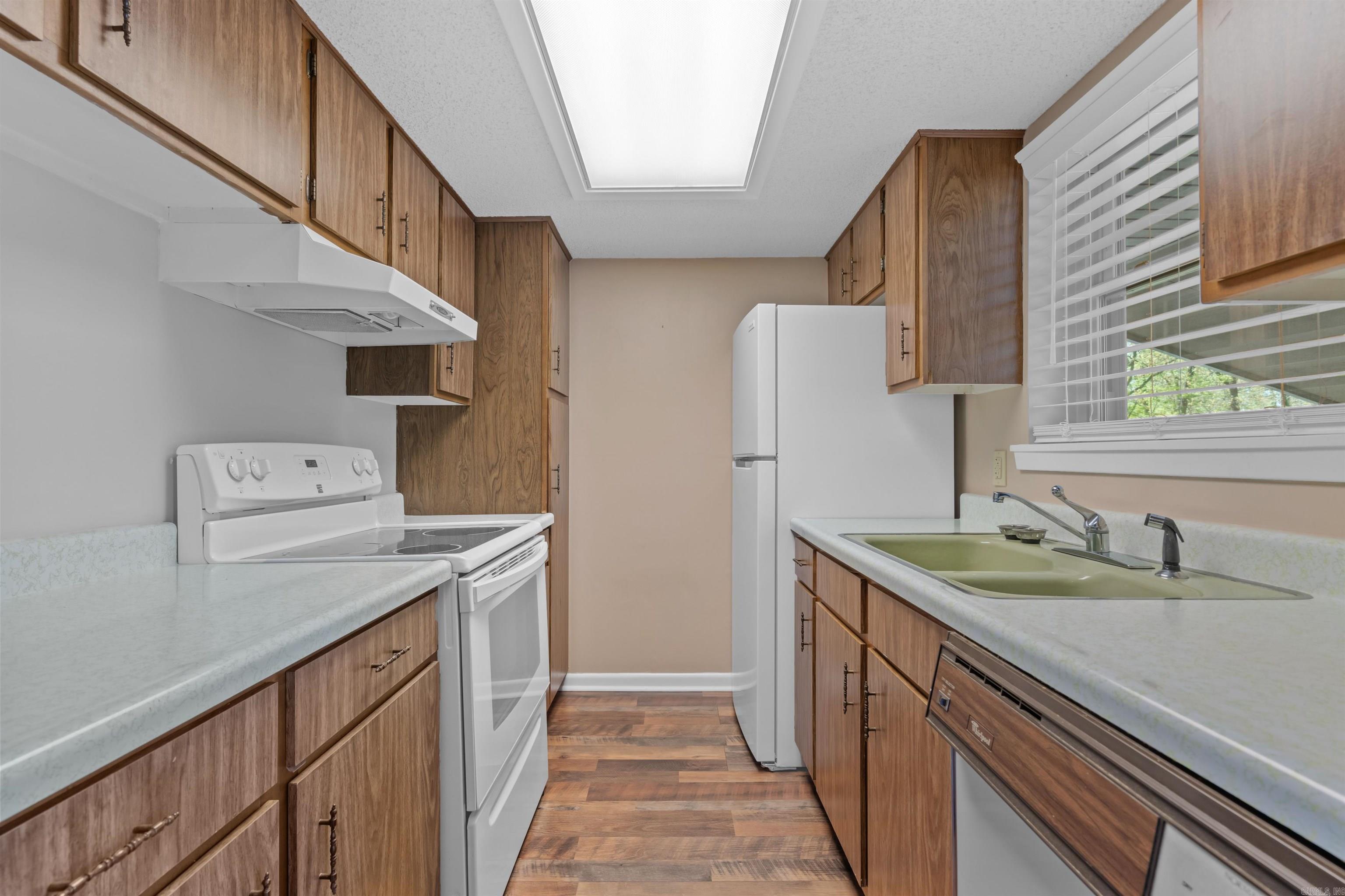 Sutton Place HPR - Residential