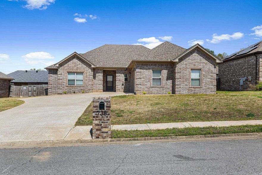 Tired of touring the same old homes? The ones that feel crowded and lack personality? This one offers the space, charm, and location you’ve been hoping for.  From the moment you walk in, natural light pours in, making every room feel open, warm, and inviting. It creates a home that feels as good as it looks.  The kitchen is designed to be the heart of the home—spacious, functional, and perfectly positioned to stay connected to everything around it. The oversized living room offers plenty of space to relax and unwind, while the primary suite provides a true retreat with room to stretch, closet built-ins, and a soaking tub that makes it easy to slow down.  Step outside to enjoy the fenced backyard, along with a courtyard-style drive that offers the extra parking everyone wishes they had—perfect for gatherings, game days, and everyday convenience.  With a layout that makes every square foot feel bigger than it is, you’re getting more than you expected at a price that makes sense. Don’t wait—come see it before someone else is already settling in.
