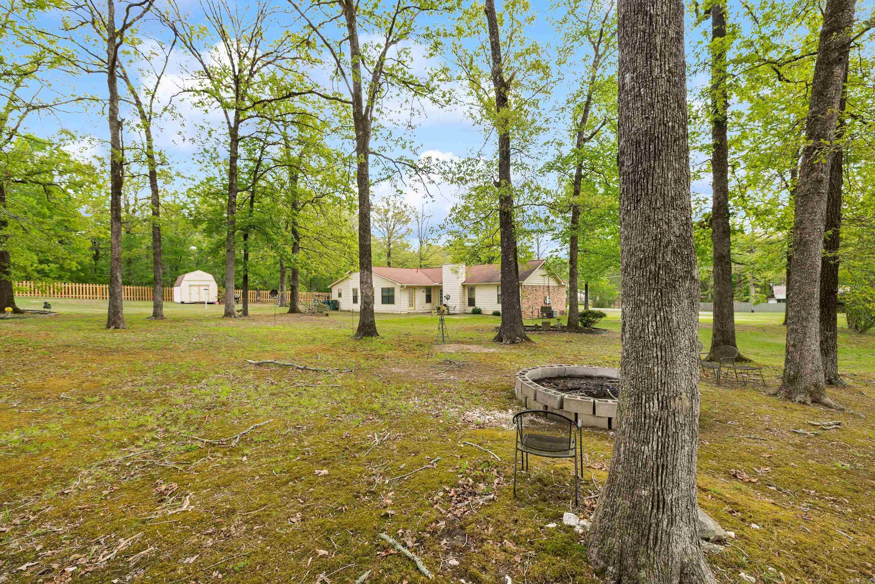 BUGG EDDIE & BERTHA - Residential