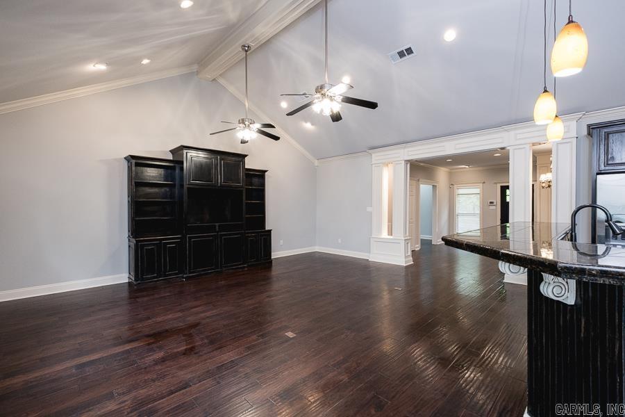 BUFFINGTON ESTATES - Residential